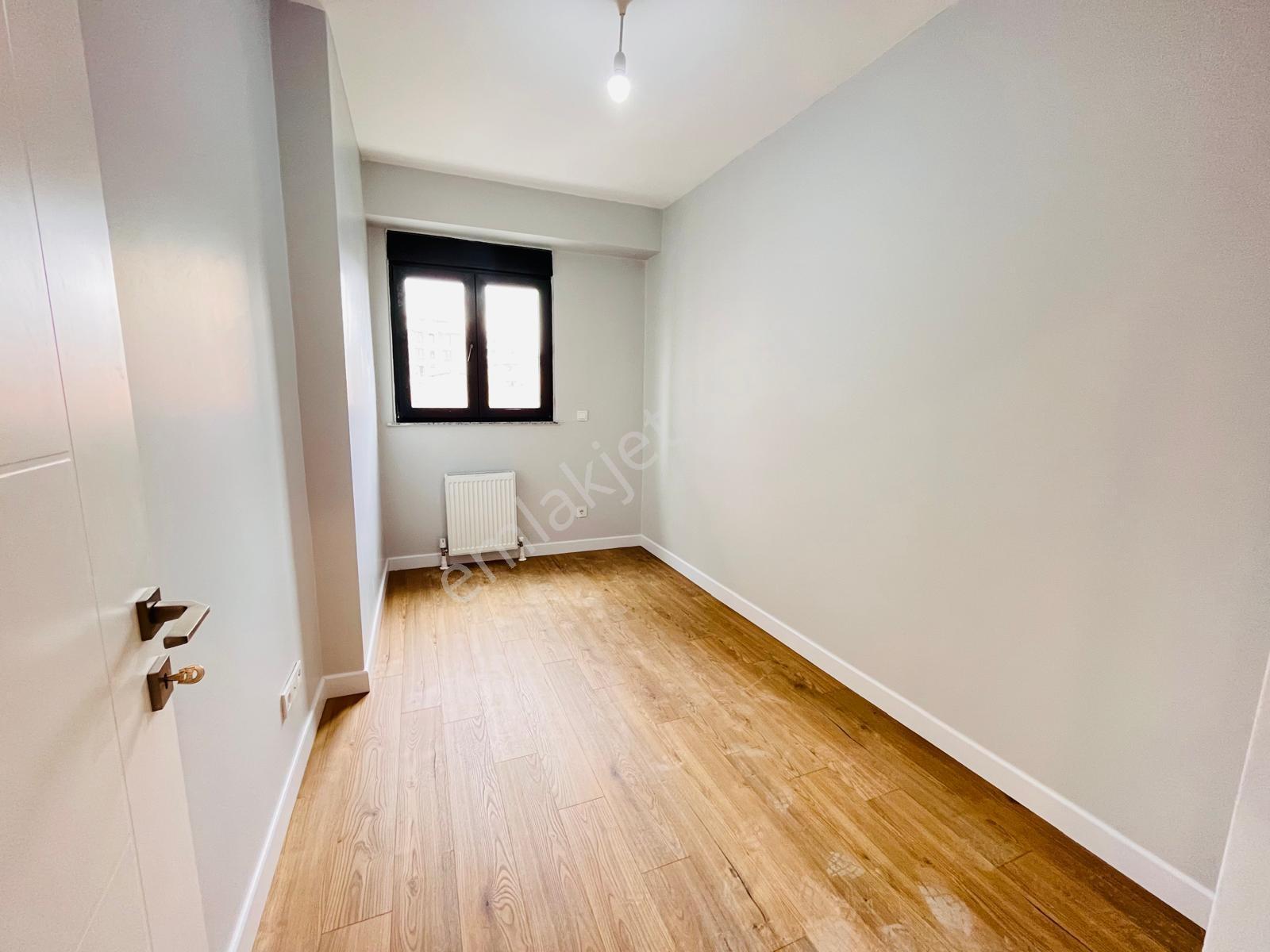 Lf İmaj Bostancıda Güvenlikli Sitede 2+1 Balkon Ebeveynli Sıfır - Görsel 30