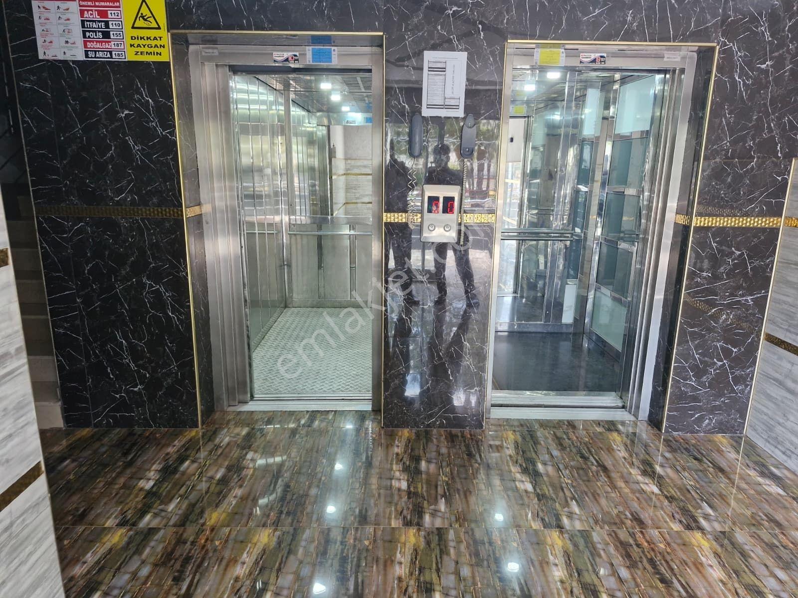 Gürselpaşa'da 3+1 A.mutfak D.gazlı. Yüzme Havuzlu Kiralık Daire - Görsel 27