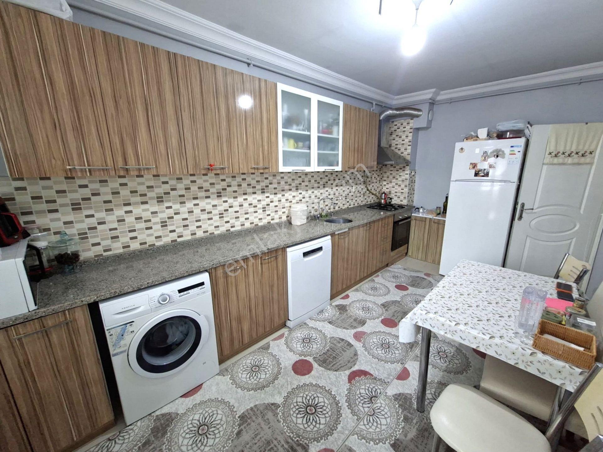 Recep Ümit Emlak'tan Derman Caddesi Üzerinde Satılık Ferah Geniş 2+1 Satılık Daire - Görsel 17