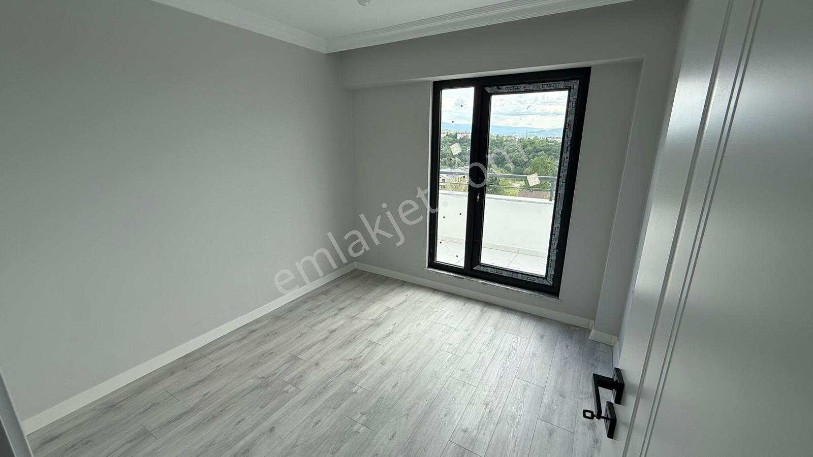 Tarcanlardan Başiskele Yeşilyurt Mahallesinde 3+1 Lüks Daireler - Görsel 34
