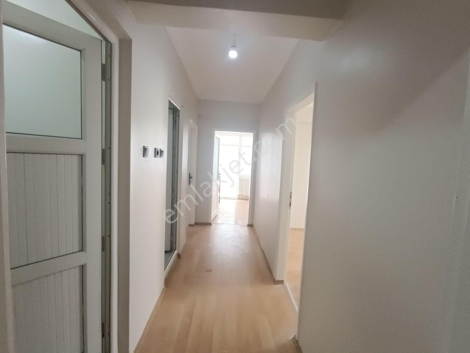 İlkadım Liman Mahallesinde Kiralık Daire Tapu Arkasında - Görsel 3