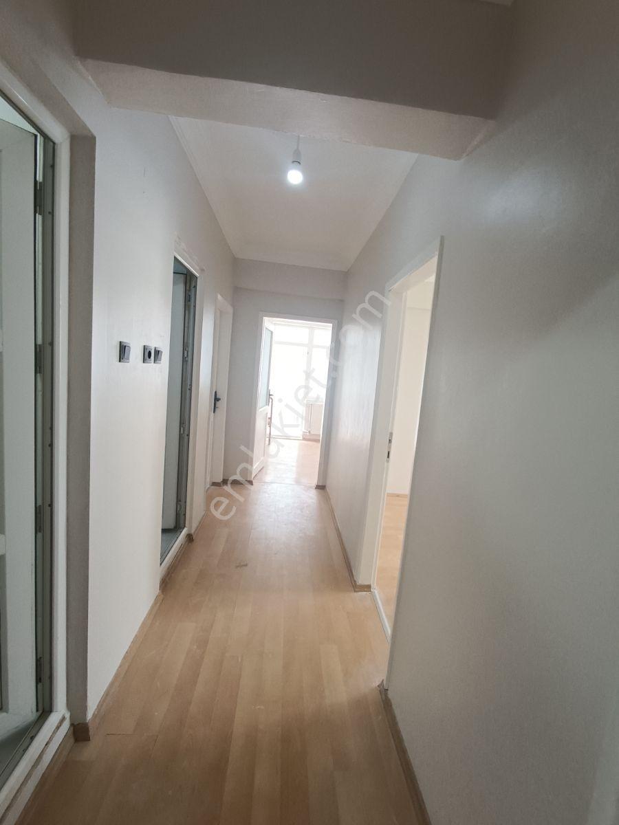 İlkadım Liman Mahallesinde Kiralık Daire Tapu Arkasında - Görsel 4