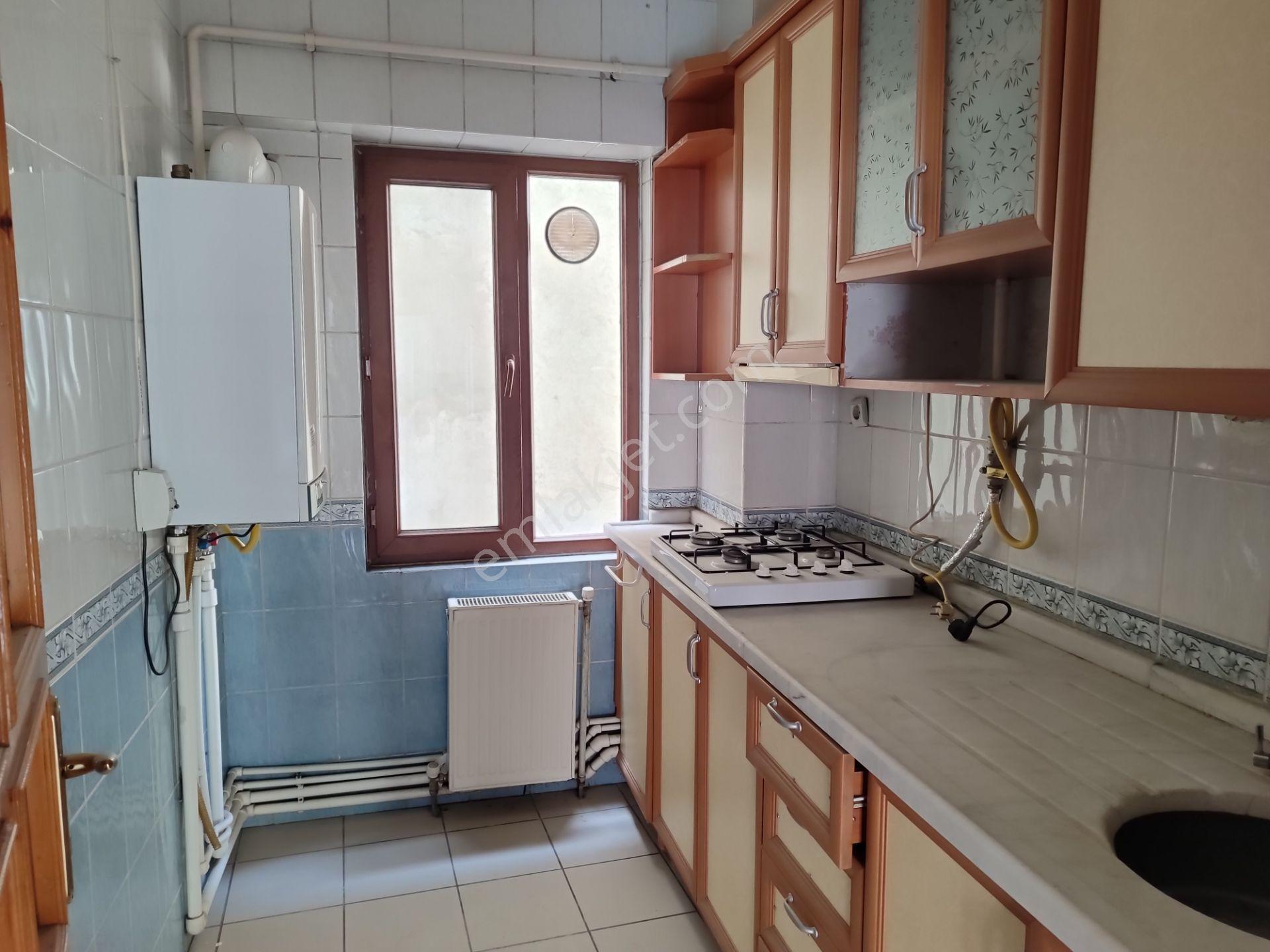 İzzetpaşa Mah. Ş.ilhanlar Caddesinde Kiralık 2+1 Arakat Ev/ofis - Görsel 11