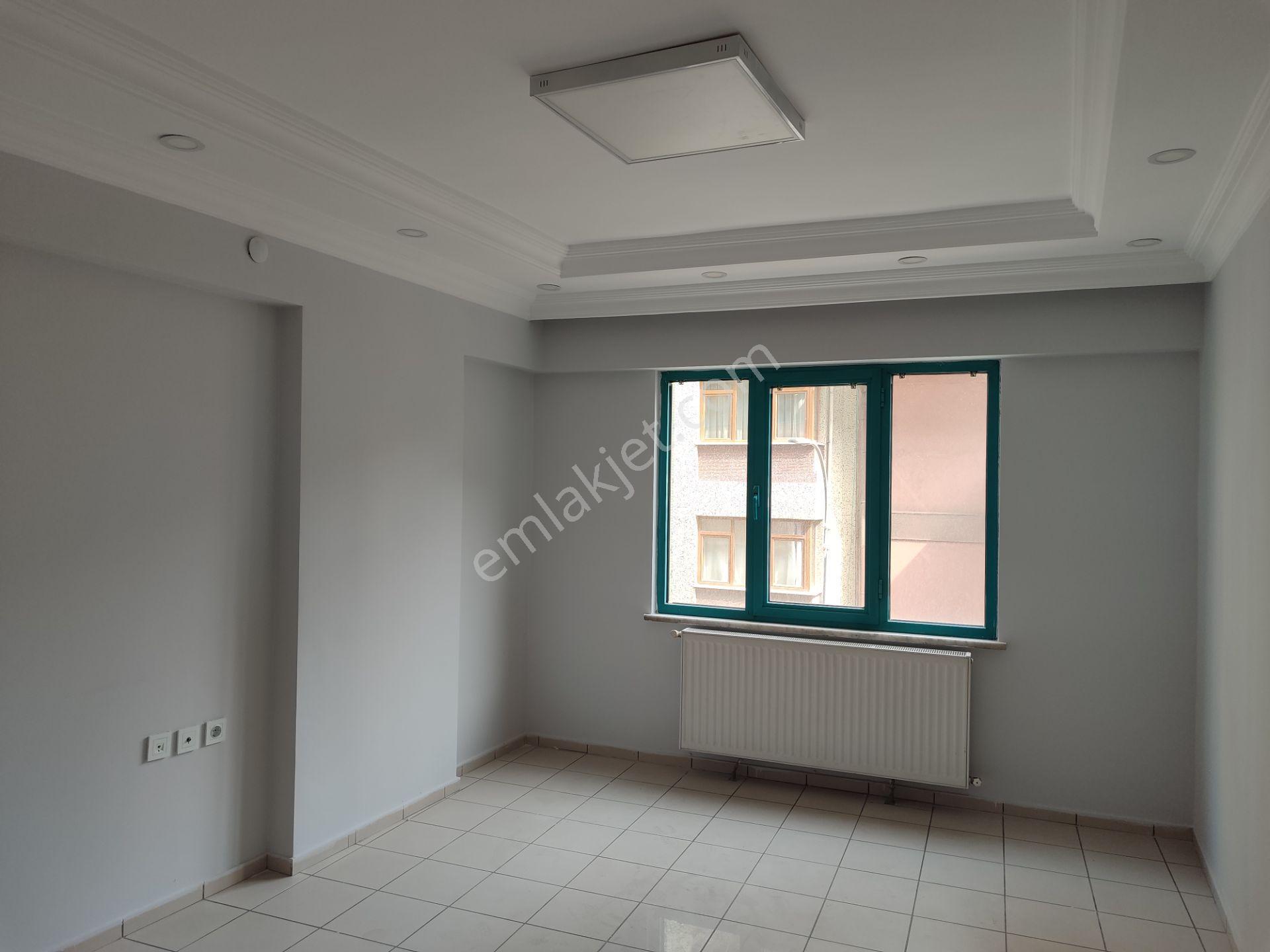 İzzetpaşa Mah. Ş.ilhanlar Caddesinde Kiralık 2+1 Arakat Ev/ofis - Görsel 9