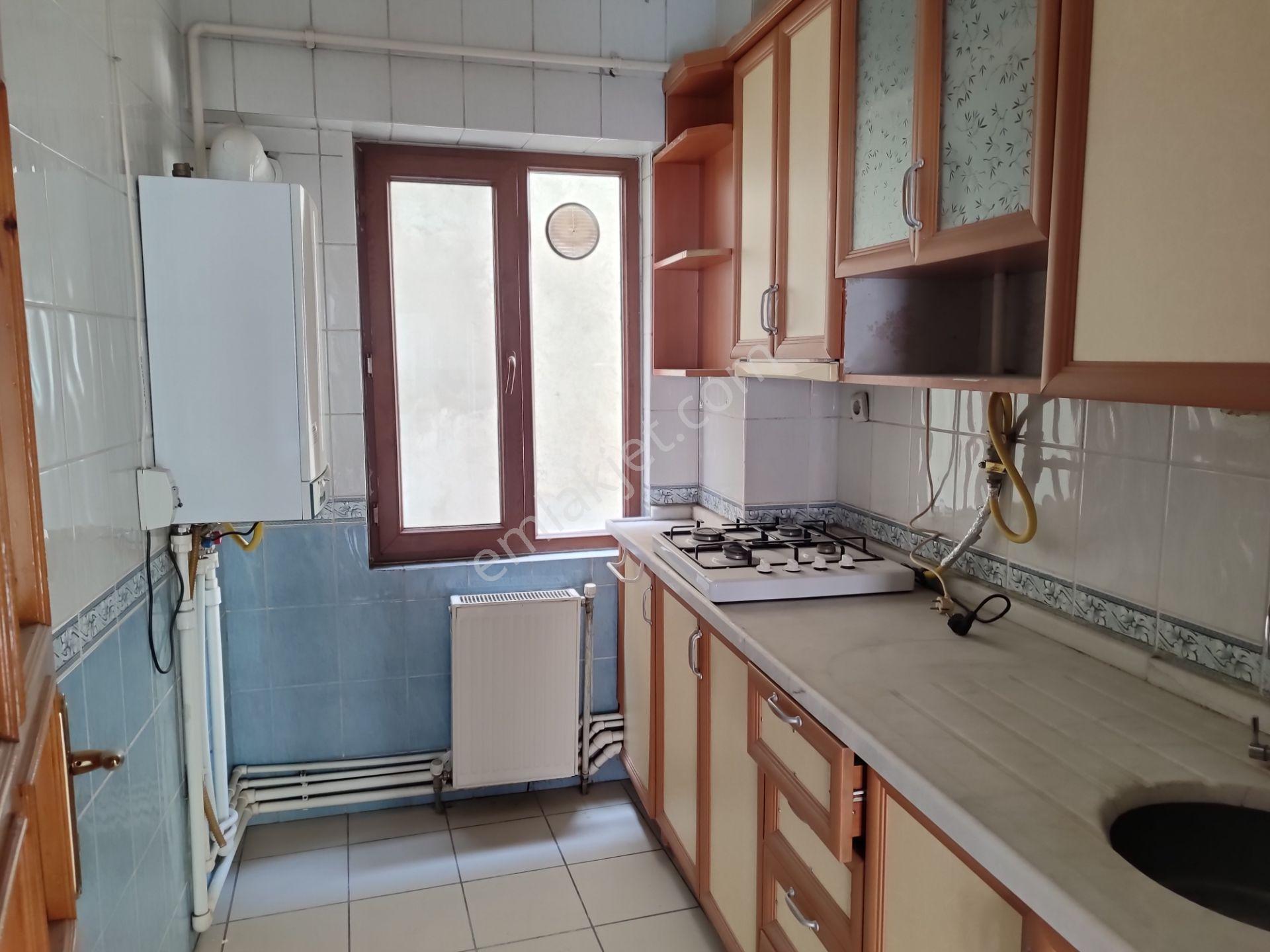 İzzetpaşa Mah. Ş.ilhanlar Caddesinde Kiralık 2+1 Arakat Ev/ofis - Görsel 10