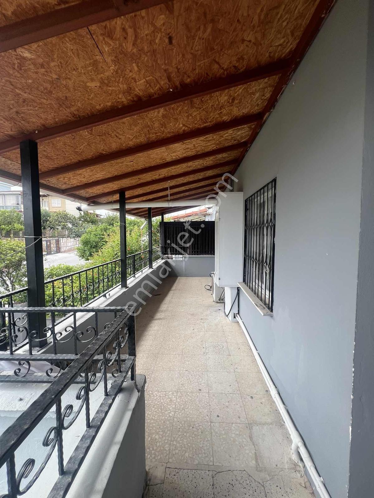 Aktif'ten Korukentte Geniş Bahçeli Satılık 3+1 Villa - Görsel 24