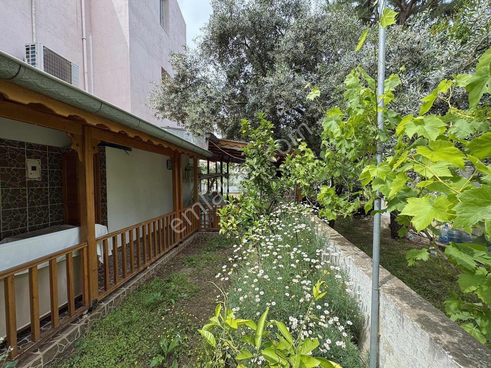 Seferihisar Ürkmez Doğanbey De Satılık Bahçeli 3+1 Villa - Görsel 31