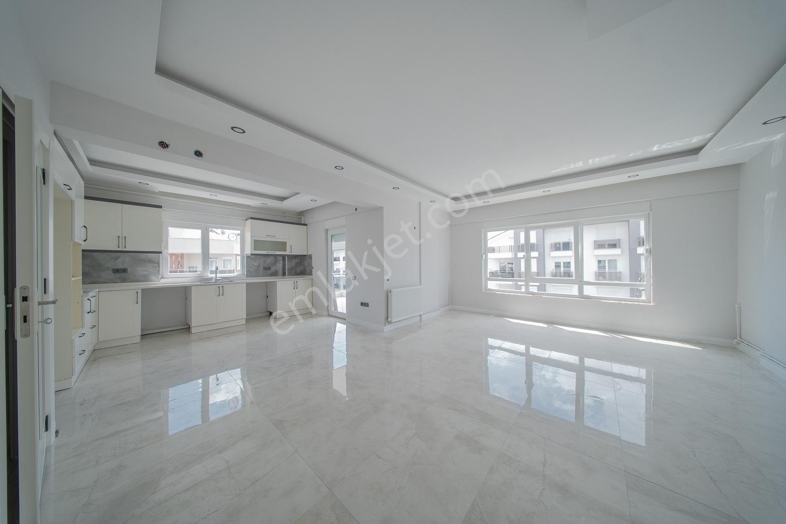 Konyaaltı Uncalı Mahallesinde Satılık 6+2 Dublek Daire - Görsel 24
