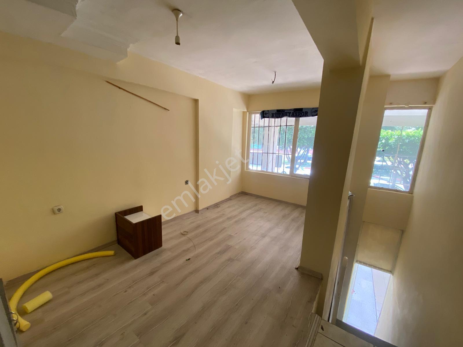 Gazi Lisesi Karşısı Kiralık Büro&ofis Arakatta 100.yıl Üzeri - Görsel 11