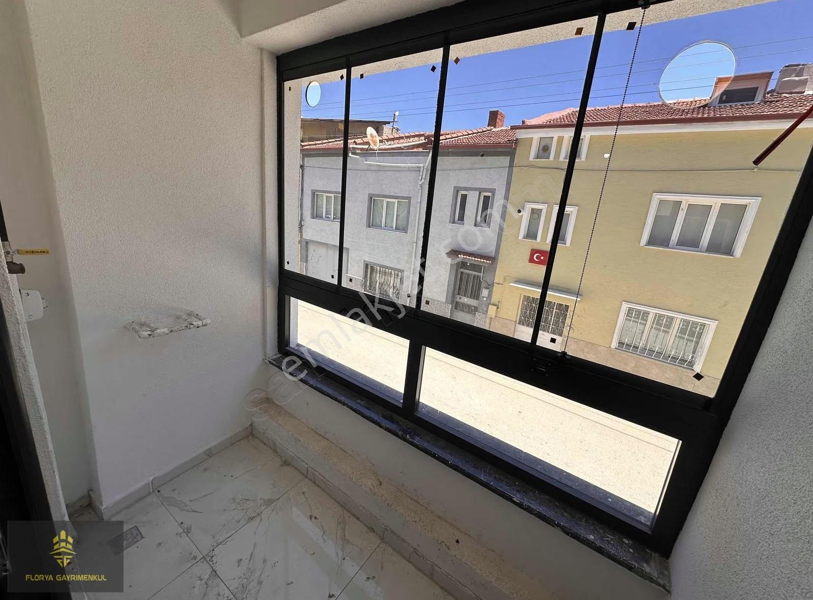 Şirintepe Mah Geniş Kullanışlı Köşe 2+1 Lüx Daireler - Görsel 4