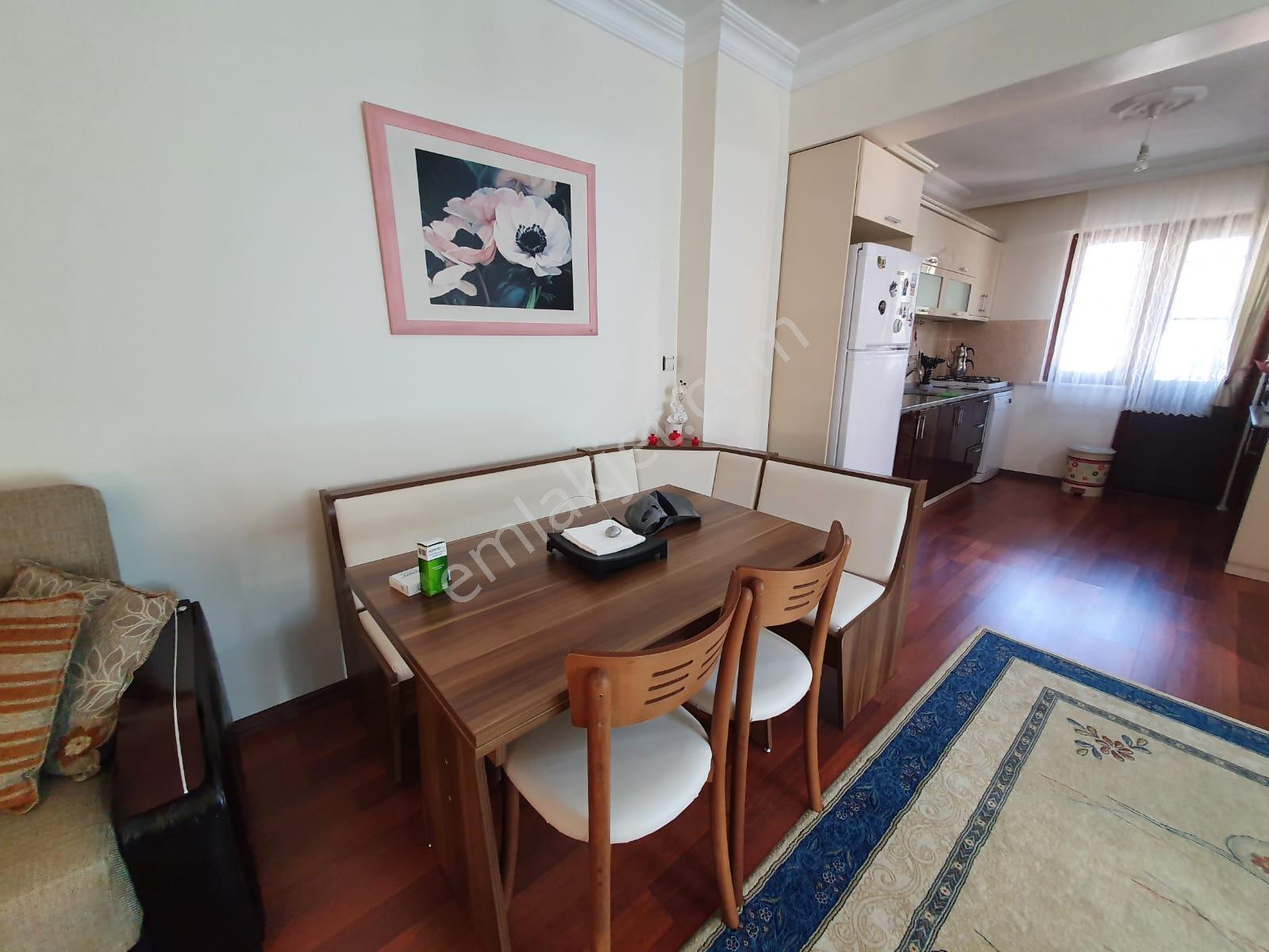 Altınoluk İlkbahar Dan Denize 100 Metre Müstakil Bahçeli 3+1 Villa - Görsel 24