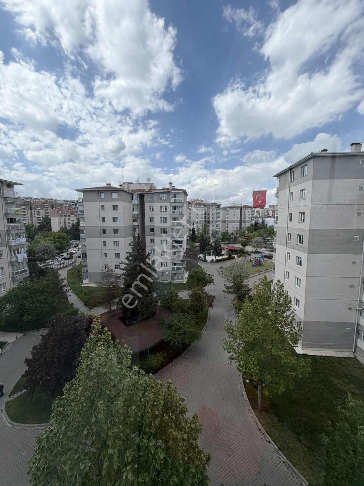 Polat Live'dan Metro Yakını Asansörlü Yapılı Satılık 3+1 Daire - Görsel 13