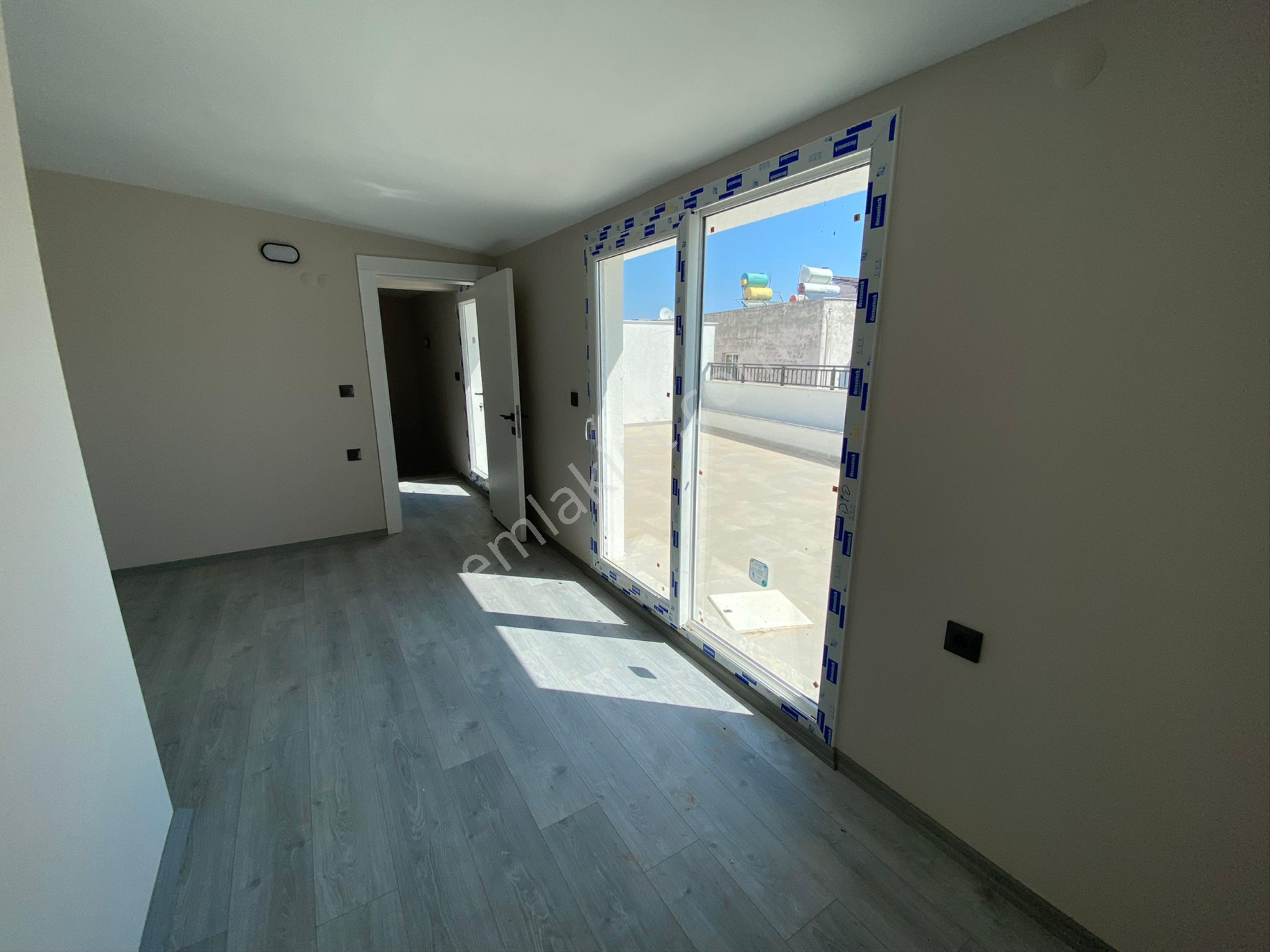Kuşadası Güzelçamlı'da Satılık Sıfır Yapım Dubleks Daire - Görsel 29