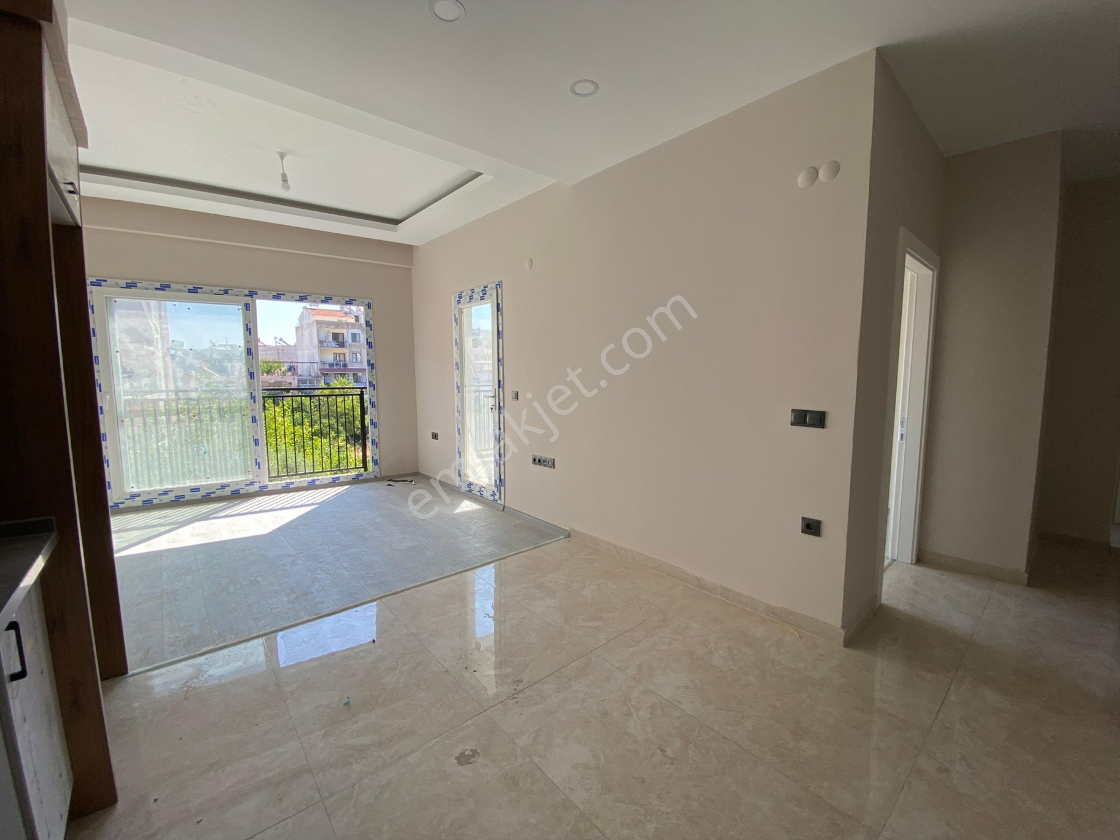 Kuşadası Güzelçamlı'da Satılık Sıfır Yapım Dubleks Daire - Görsel 14
