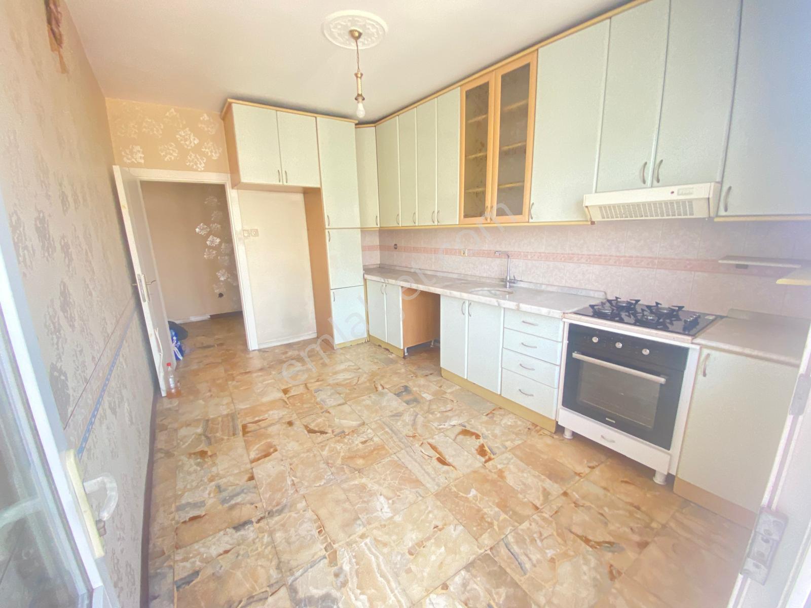 Prestij'den İmc Hastane Civarı Köşebaşı Asansörlü 3+1 Daire - Görsel 2