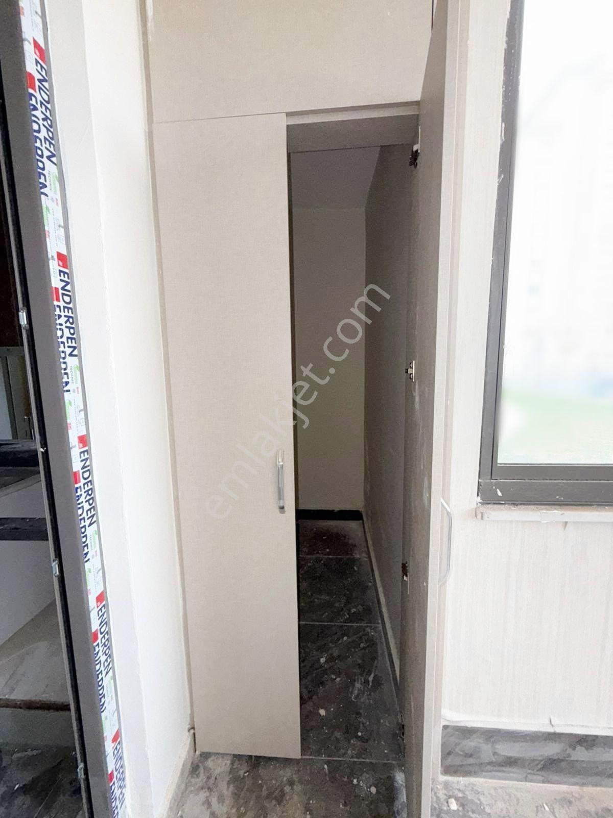 Fıstıklıkta Emsalsiz Fiyata Şık Tasarım Çift Banyolu U.lüx 2.5+1 - Görsel 14