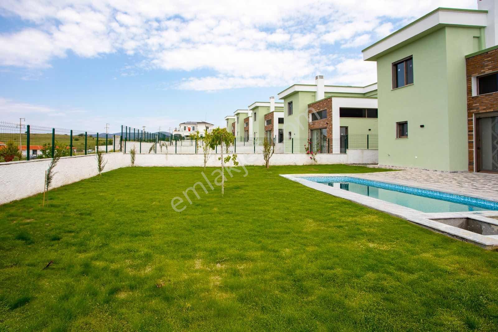 Foçaköy De Satılık Villa - Görsel 14