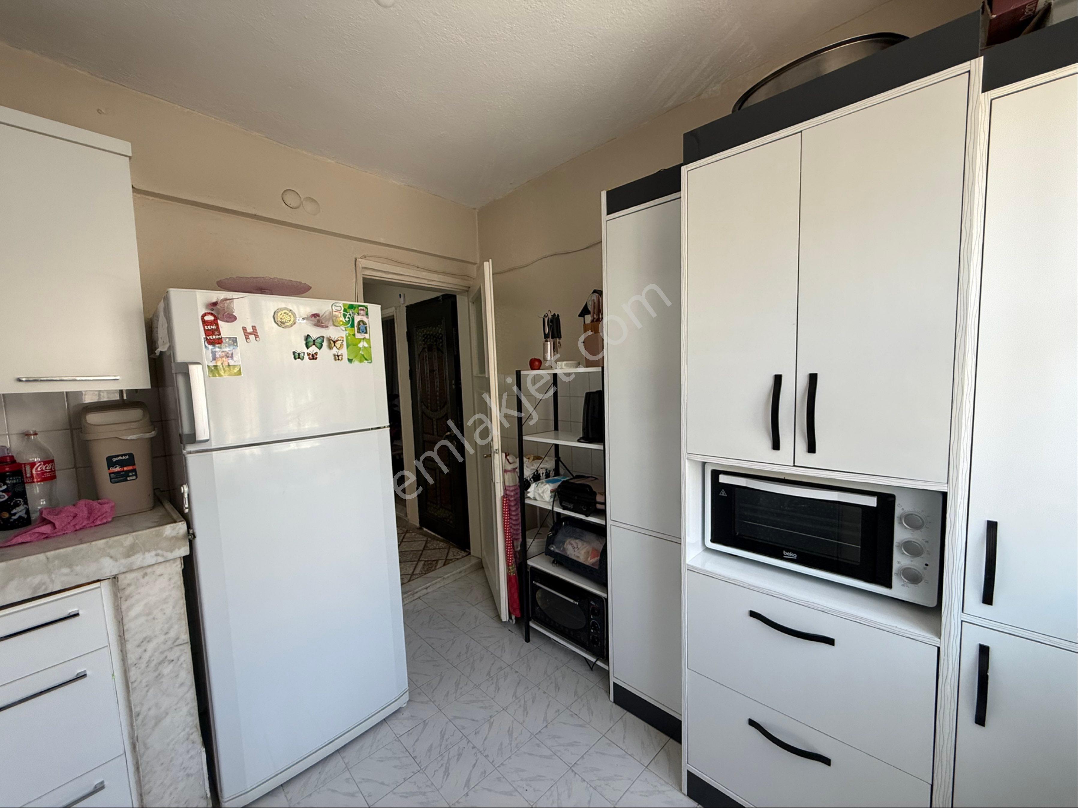 İzmir Gümüşpala’da Komple Satılık Bina 🏢 | 3 Bağımsız Daire 🔑 | 85 M² 📐 | Yatırımlık Fırsat 💰 - Görsel 14