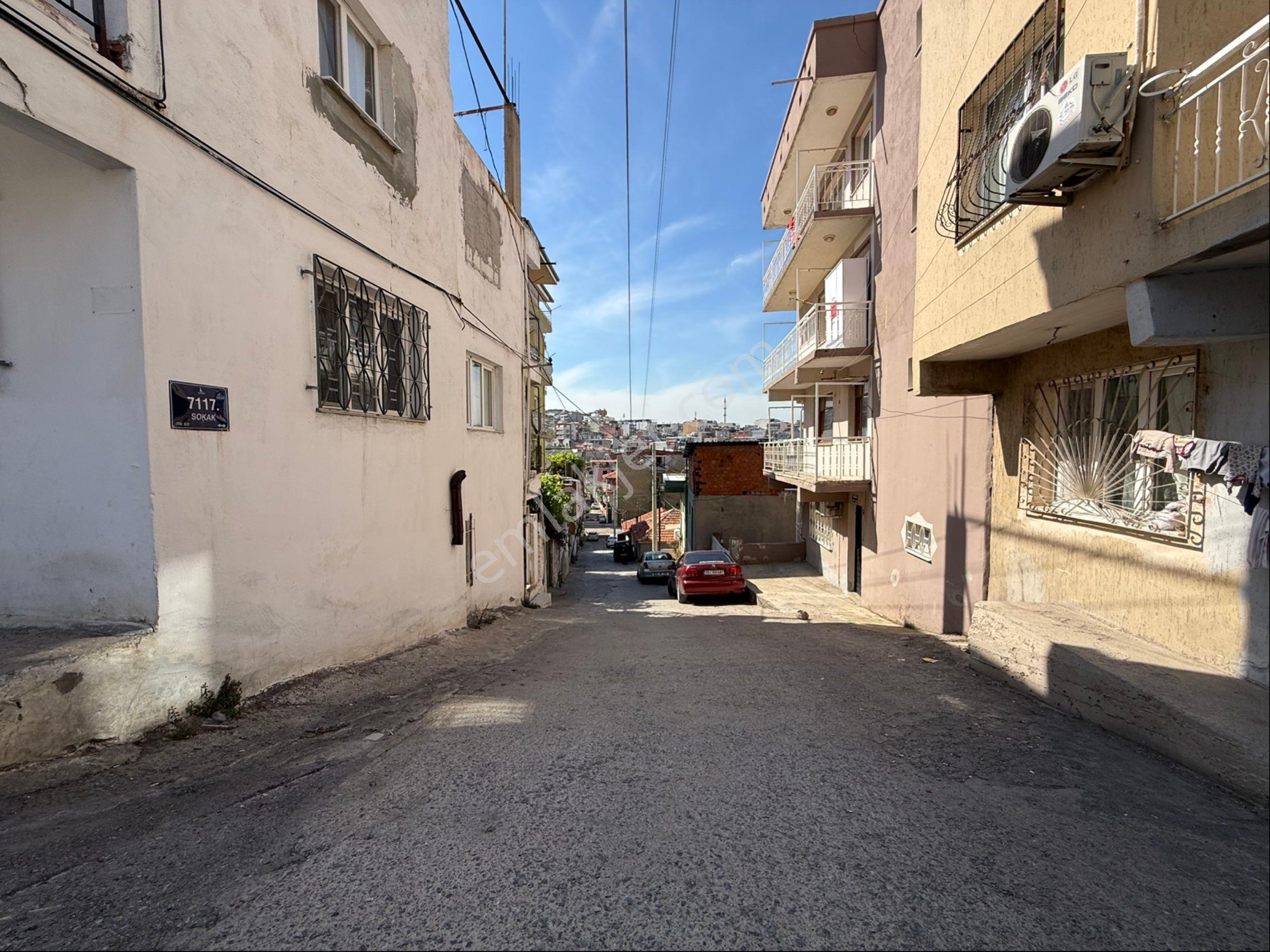 İzmir Gümüşpala’da Komple Satılık Bina 🏢 | 3 Bağımsız Daire 🔑 | 85 M² 📐 | Yatırımlık Fırsat 💰 - Görsel 6