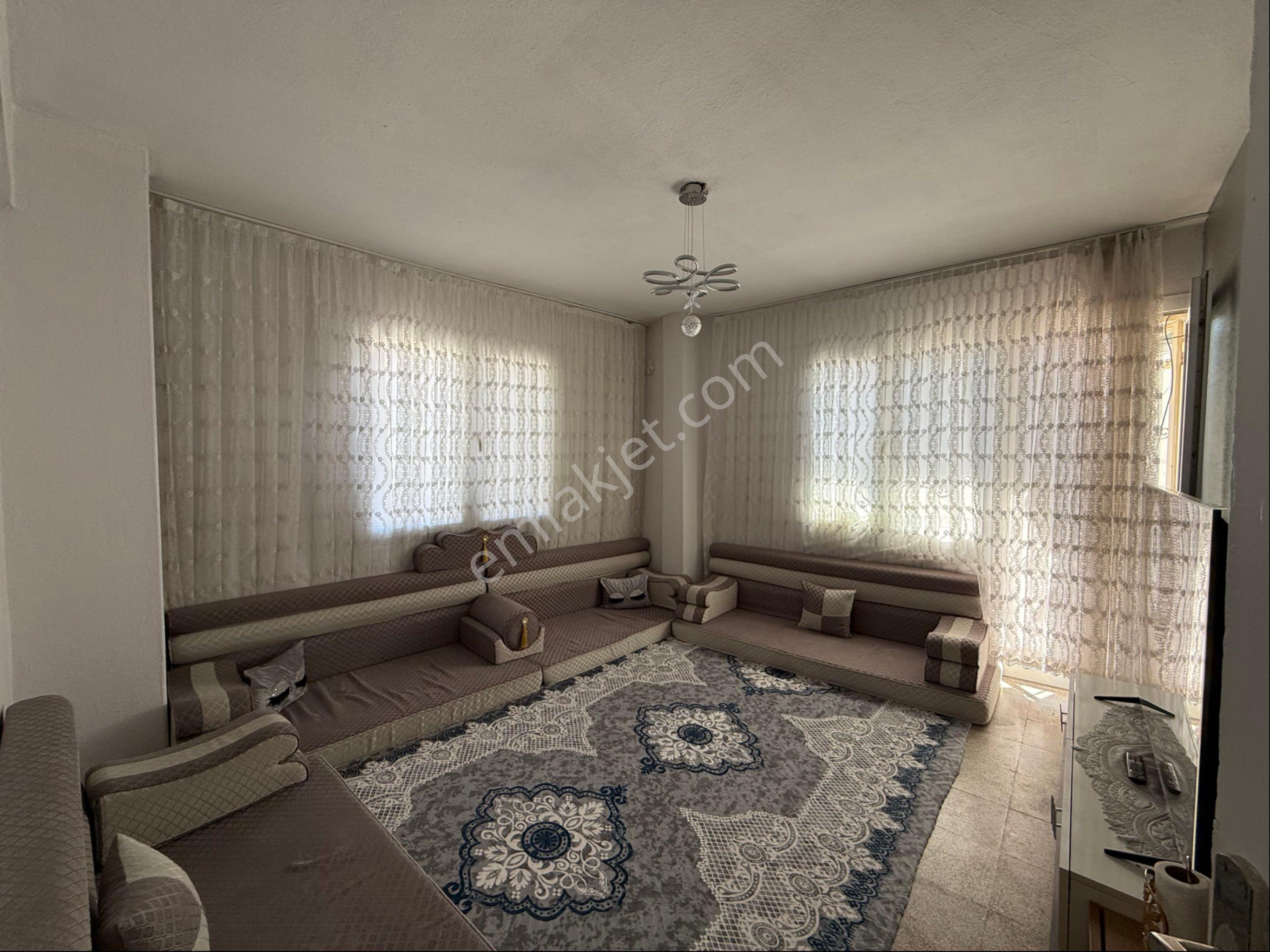 İzmir Gümüşpala’da Komple Satılık Bina 🏢 | 3 Bağımsız Daire 🔑 | 85 M² 📐 | Yatırımlık Fırsat 💰 - Görsel 23
