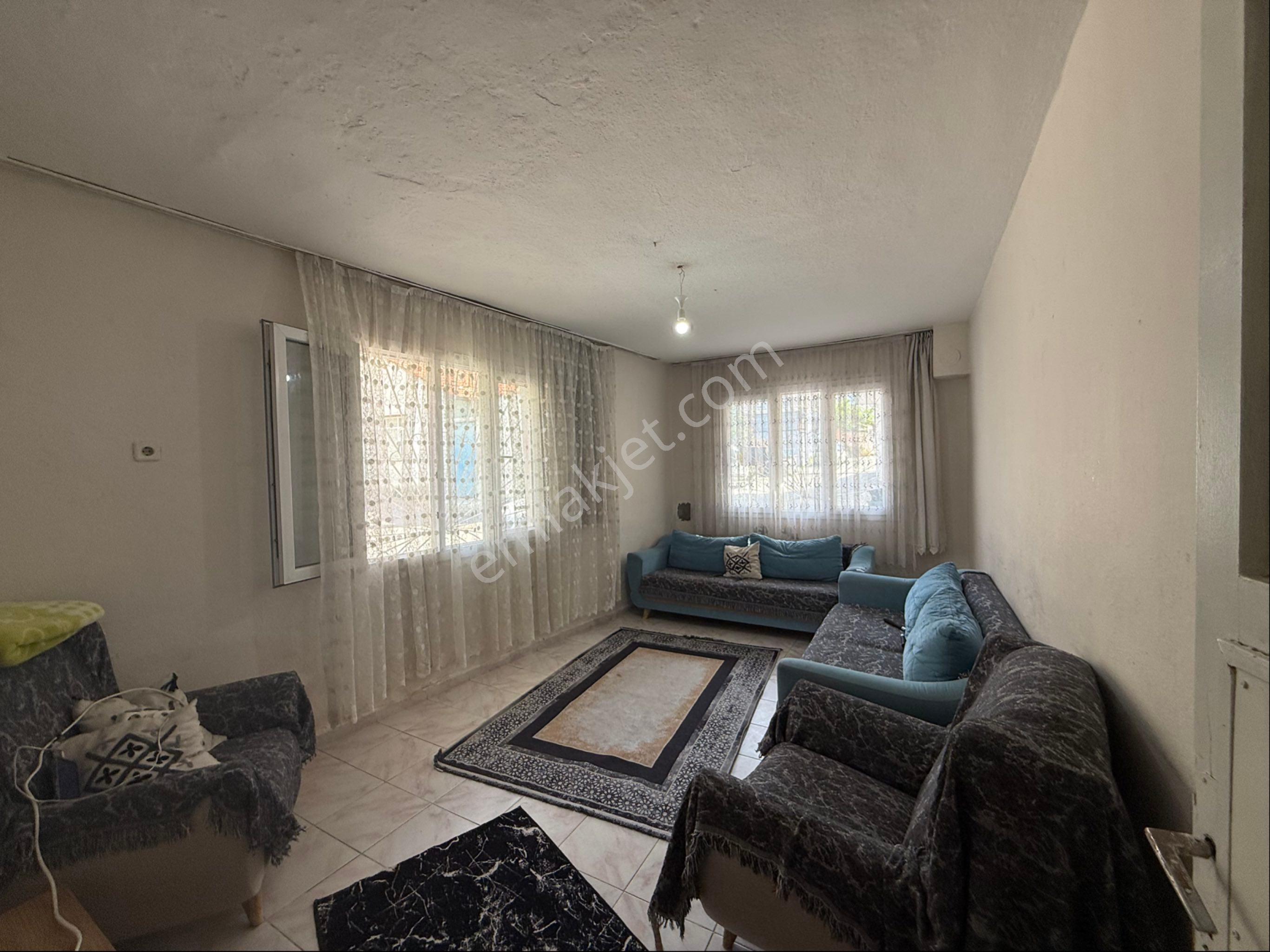 İzmir Gümüşpala’da Komple Satılık Bina 🏢 | 3 Bağımsız Daire 🔑 | 85 M² 📐 | Yatırımlık Fırsat 💰 - Görsel 32