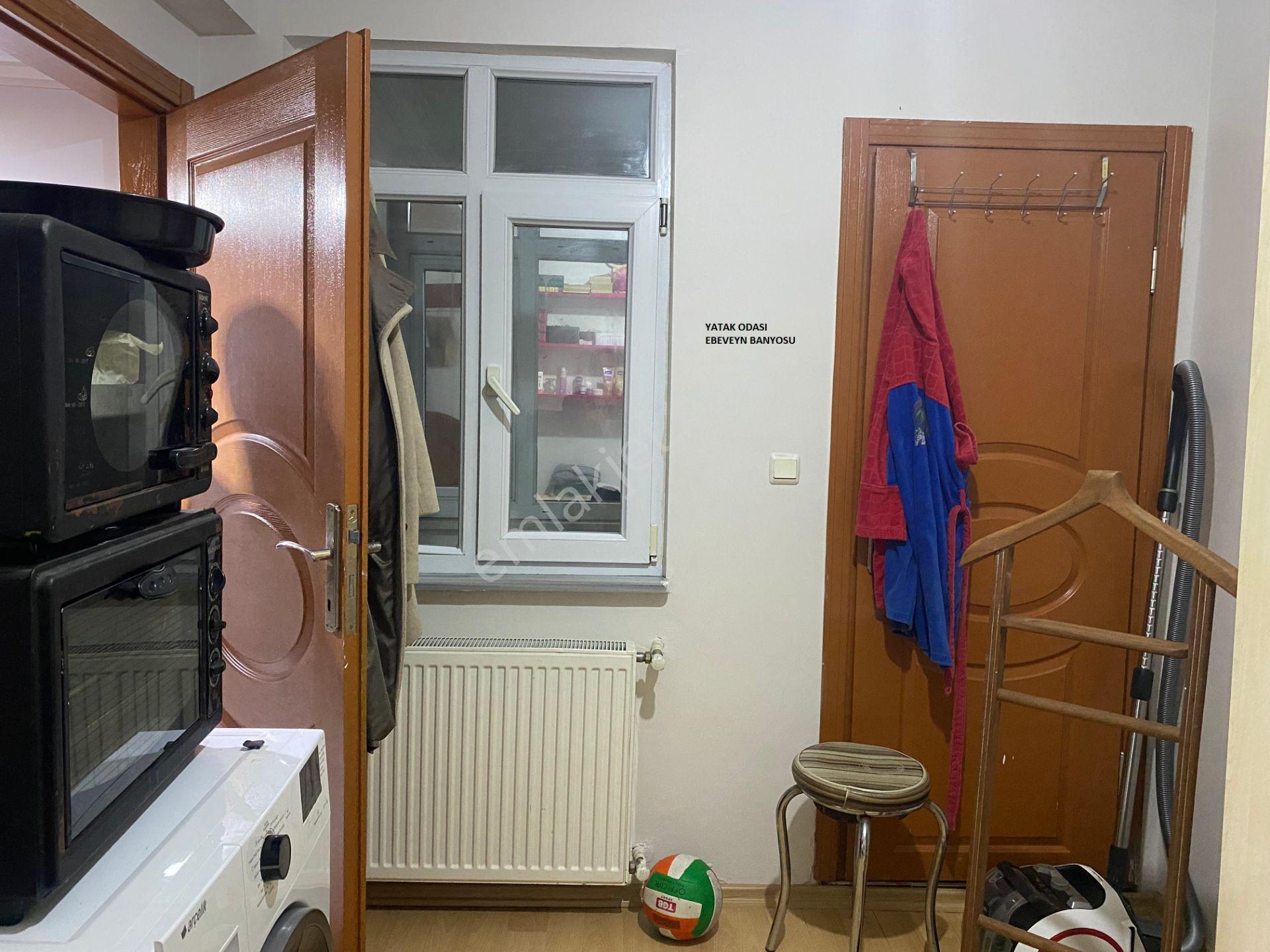 Avrupa Emlak Tan Menderes Mh 95m² 3+1 Bahçe Kat,metroya Yakın,çift Banyolu,14 Yıllık İskanlı,satılık - Görsel 8
