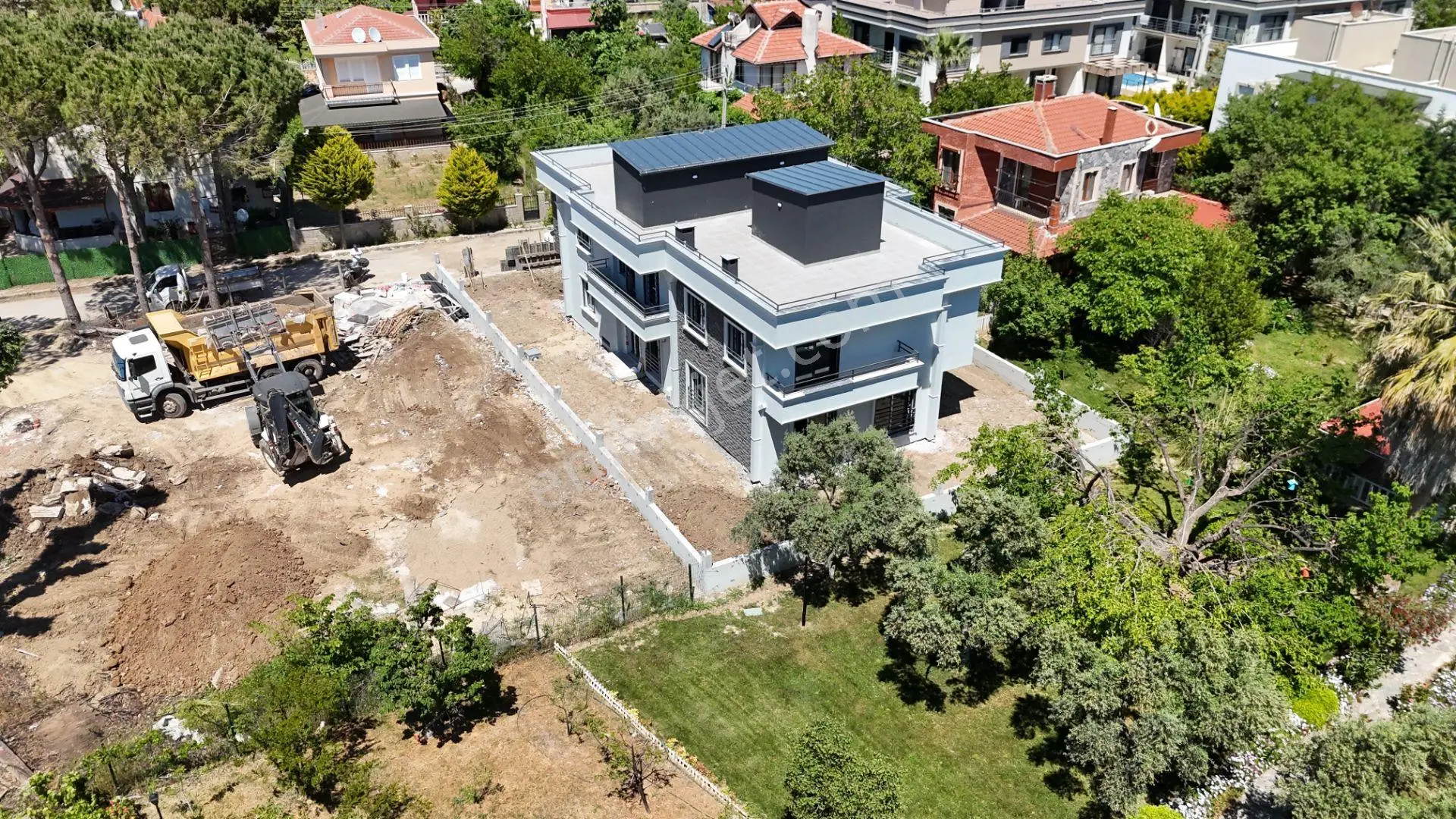 Çanakkale Dardanos’ta Boğaz Manzaralı Satılık 2+1 Villa - Görsel 5