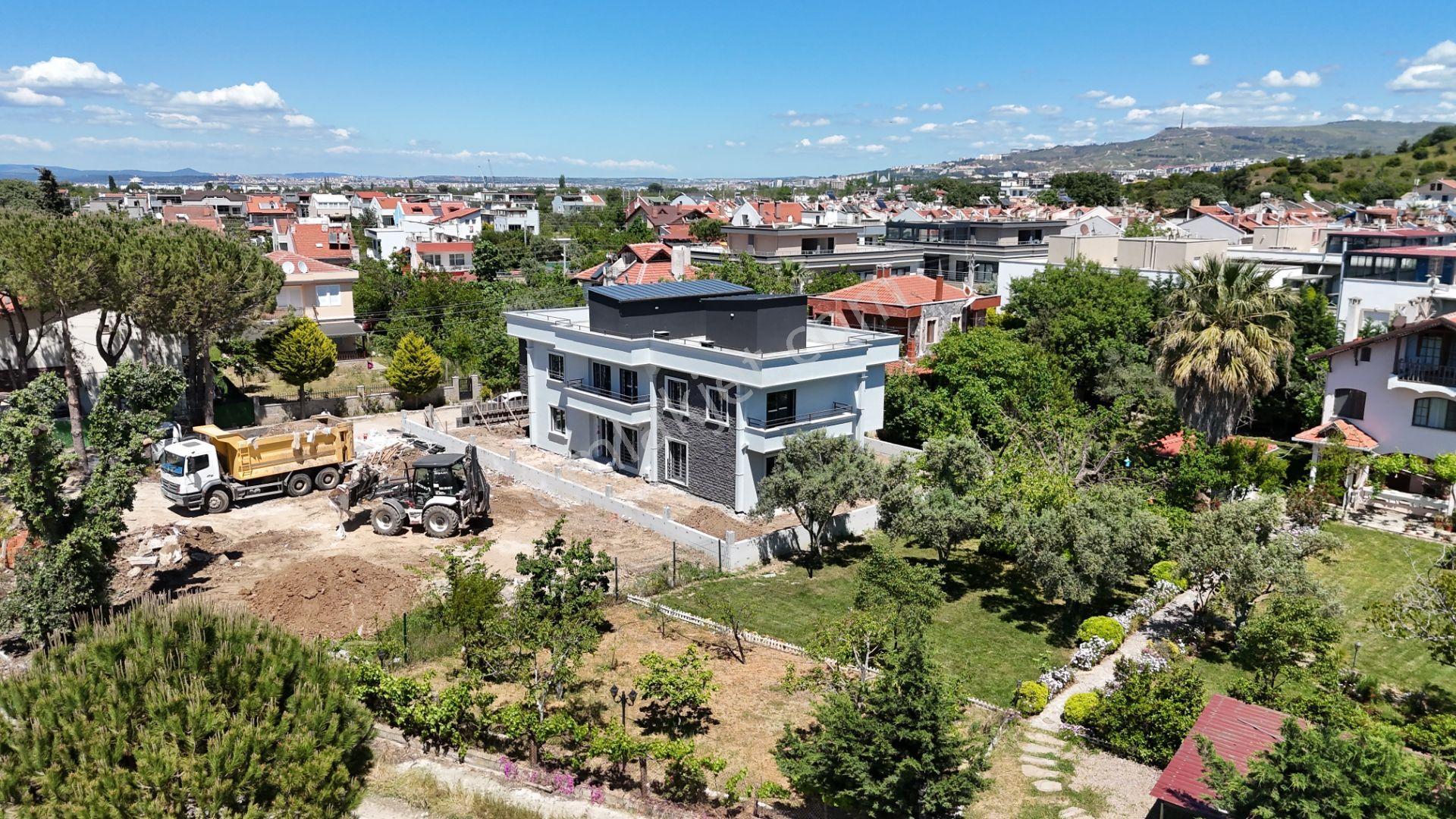 Çanakkale Dardanos’ta Boğaz Manzaralı Satılık 2+1 Villa - Görsel 6