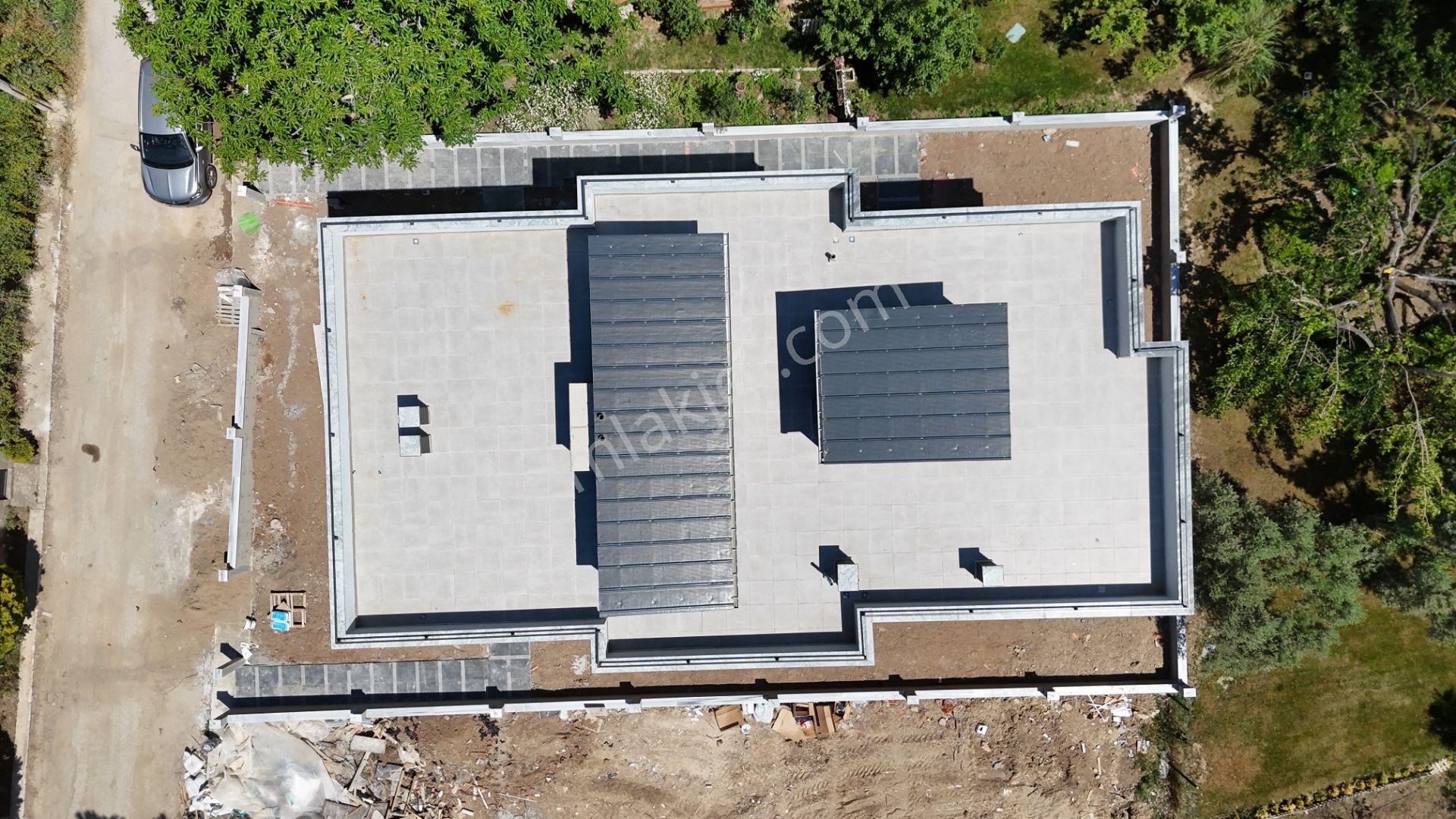 Çanakkale Dardanos’ta Boğaz Manzaralı Satılık 2+1 Villa - Görsel 12