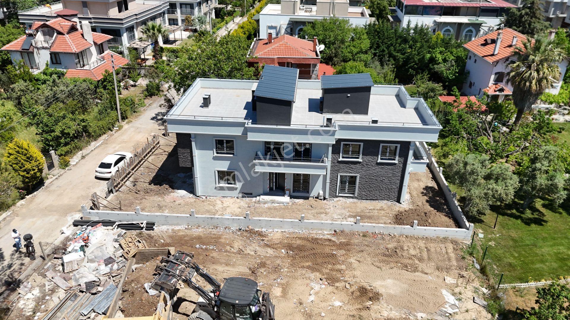 Çanakkale Dardanos’ta Boğaz Manzaralı Satılık 2+1 Villa - Görsel 4