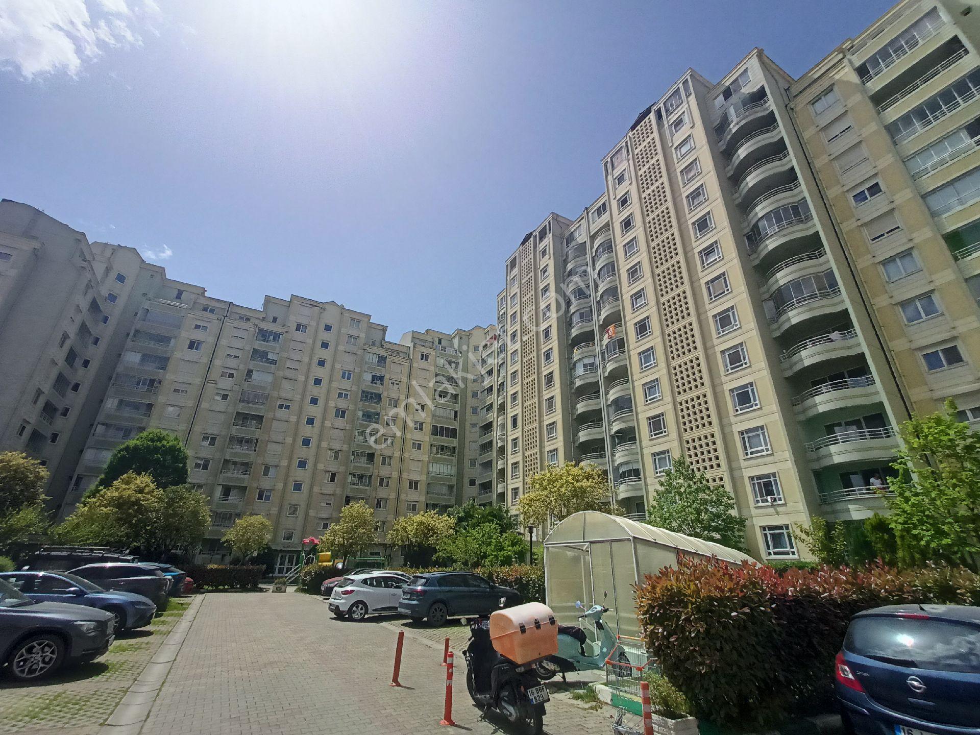 Kaçmaz Emlak Yasemin Park Kiralık Bakımlı Manzaralı 1+1 Daire - Görsel 30