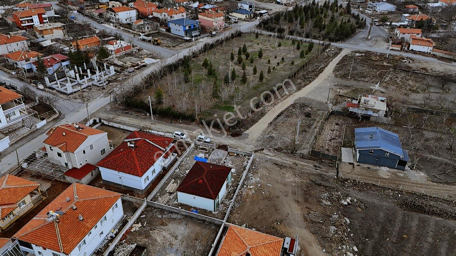 Emin Emlak Kemerhisar Cumhuriyet 110m2 Doğalgazlı Satılık 2+1 Ev - Görsel 6