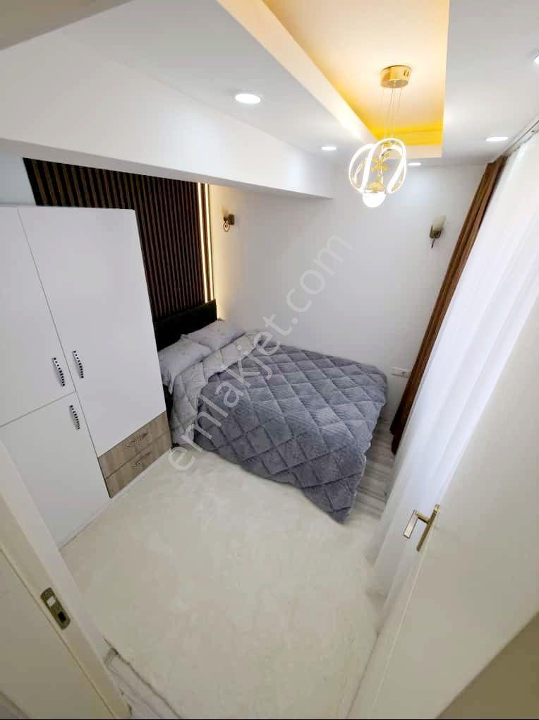 Sıfır Eşyalı Önü Açık Asansörlü Cadde Üstü 1+1 Stüdyo Dairemiz - Görsel 4