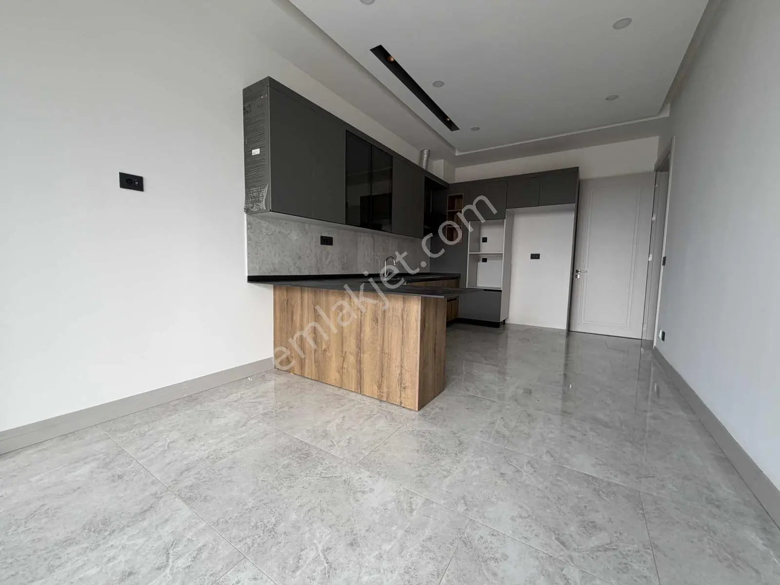 Açık Ve Kapalı Havuzlu Lüks 4+1 Site İçi Daire - Görsel 3