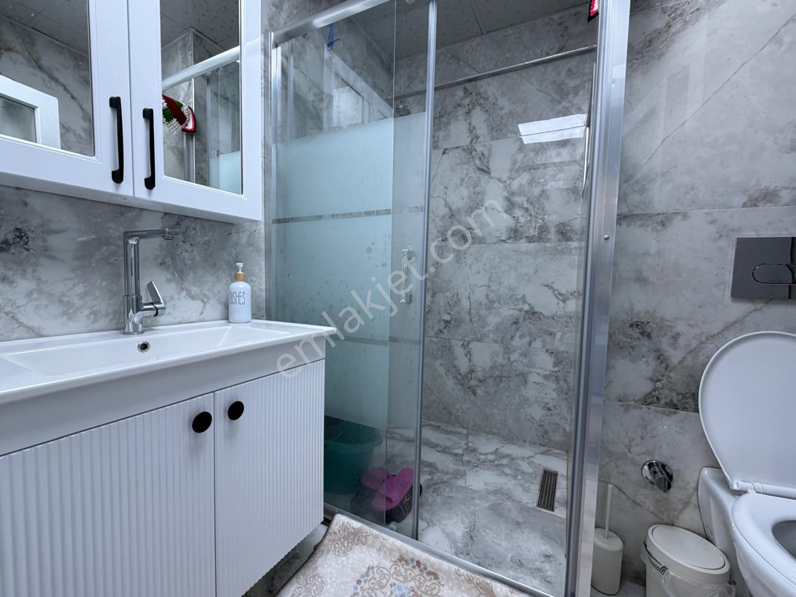 Çerkezköy’de-merkezi Konum-komple Yenilenmiş Geniş 130 M2 2+1 - Görsel 24