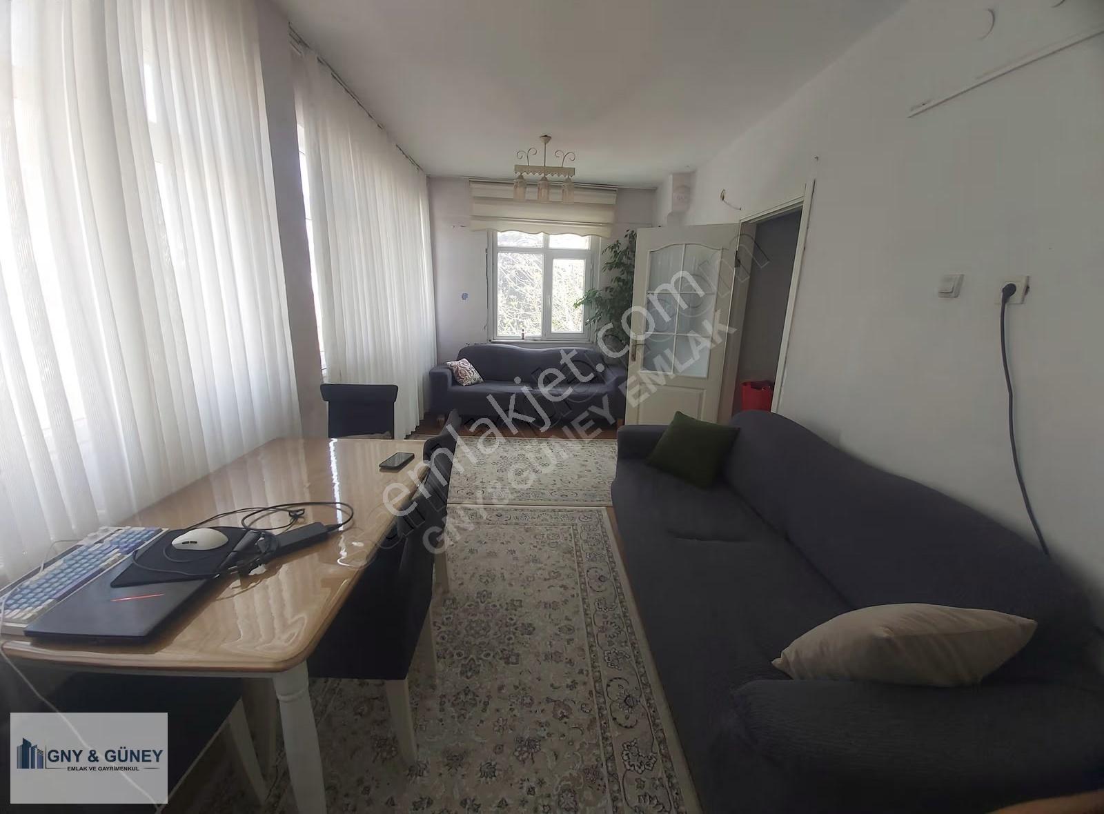 Güney Emlak'tan Yedikule Mah. 2+1 2.kat 78 M2 Satılık Daire - Görsel 3