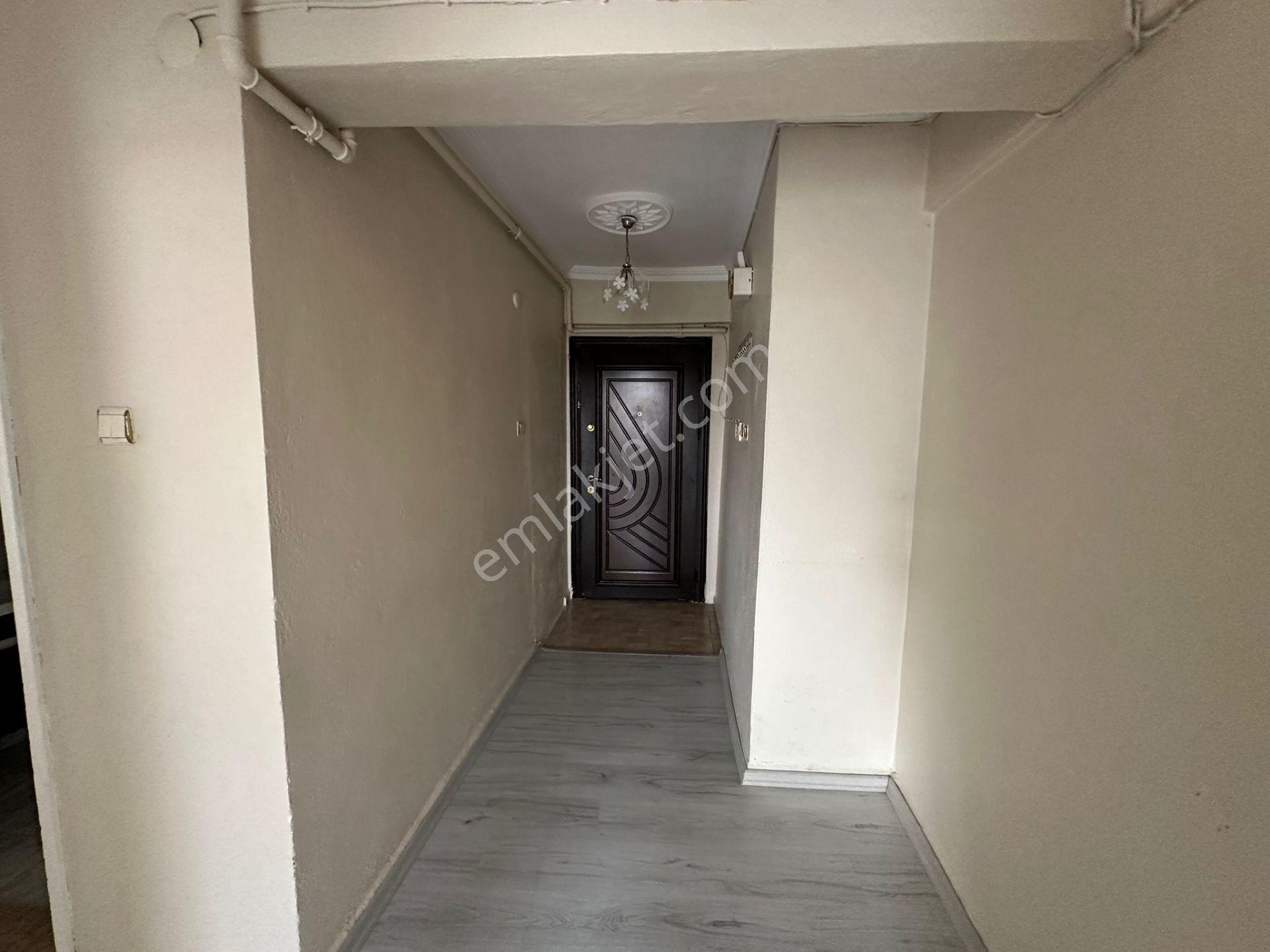 Çerkezköy Öztrak Caddesinde Ön Cephe 2+1 Kiralık Daire - Görsel 23