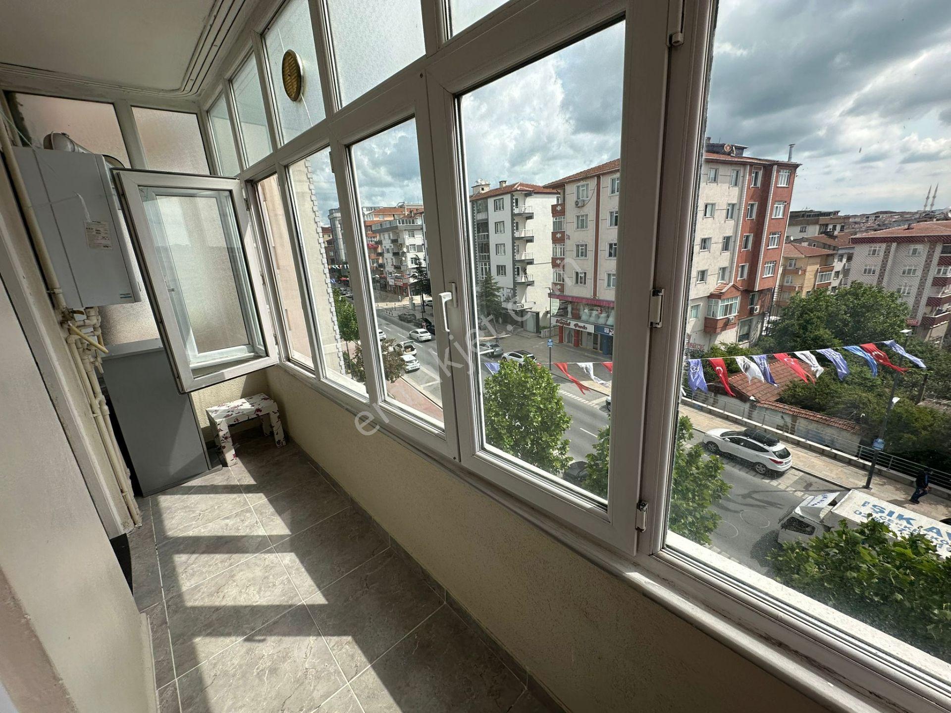 Çerkezköy Öztrak Caddesinde Ön Cephe 2+1 Kiralık Daire - Görsel 28