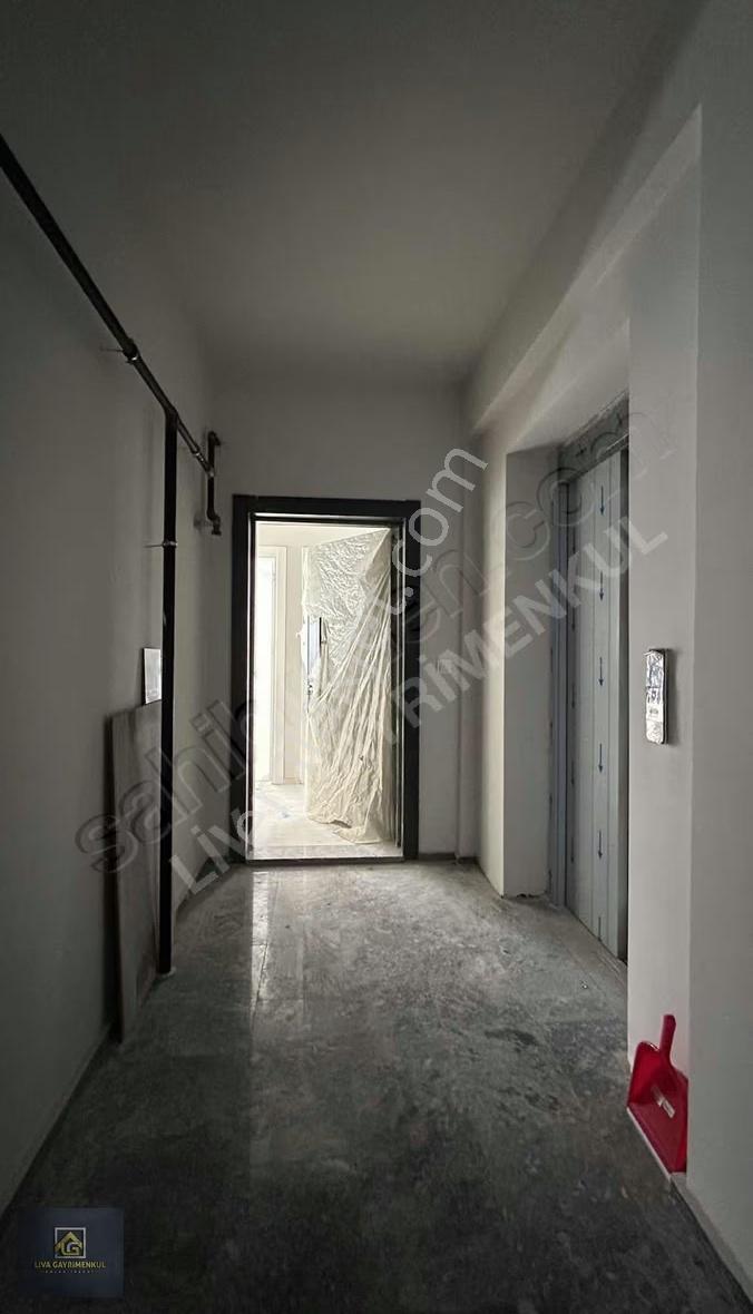 Buca Yiğitler'de Sıfır 2+1 Lüks Daire Çift Balkon Yerden Isıtma - Görsel 27