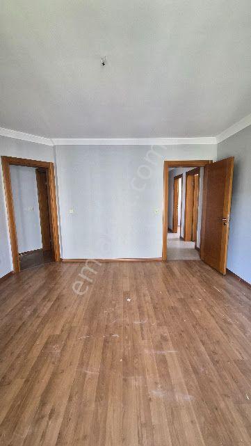 Küçükçekmece Atakent Güneşpark Evleri 1 De Peyzaj Manz.boş Kiralık 194m2 4+1 - Görsel 32
