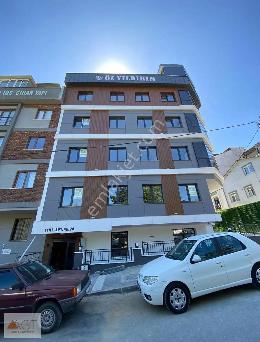 Agt'den Merkez Mah.sıfır Bina'da Boş Ara Kat 120m2 3+1 Konut
