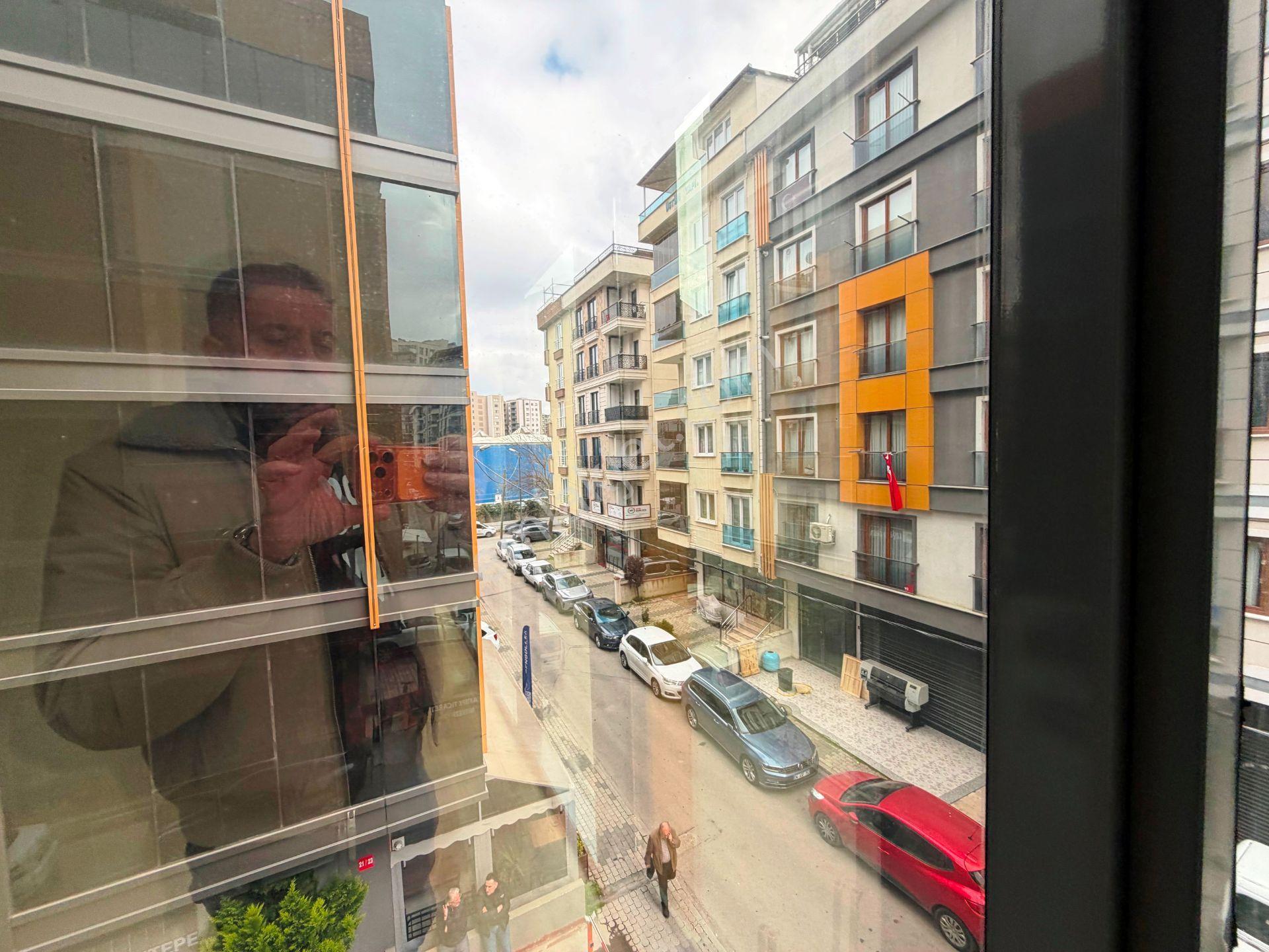 Sancaktepe Panasonic Yanında Otoparklı 2.kat Kiralık Plaza Katı - Görsel 18
