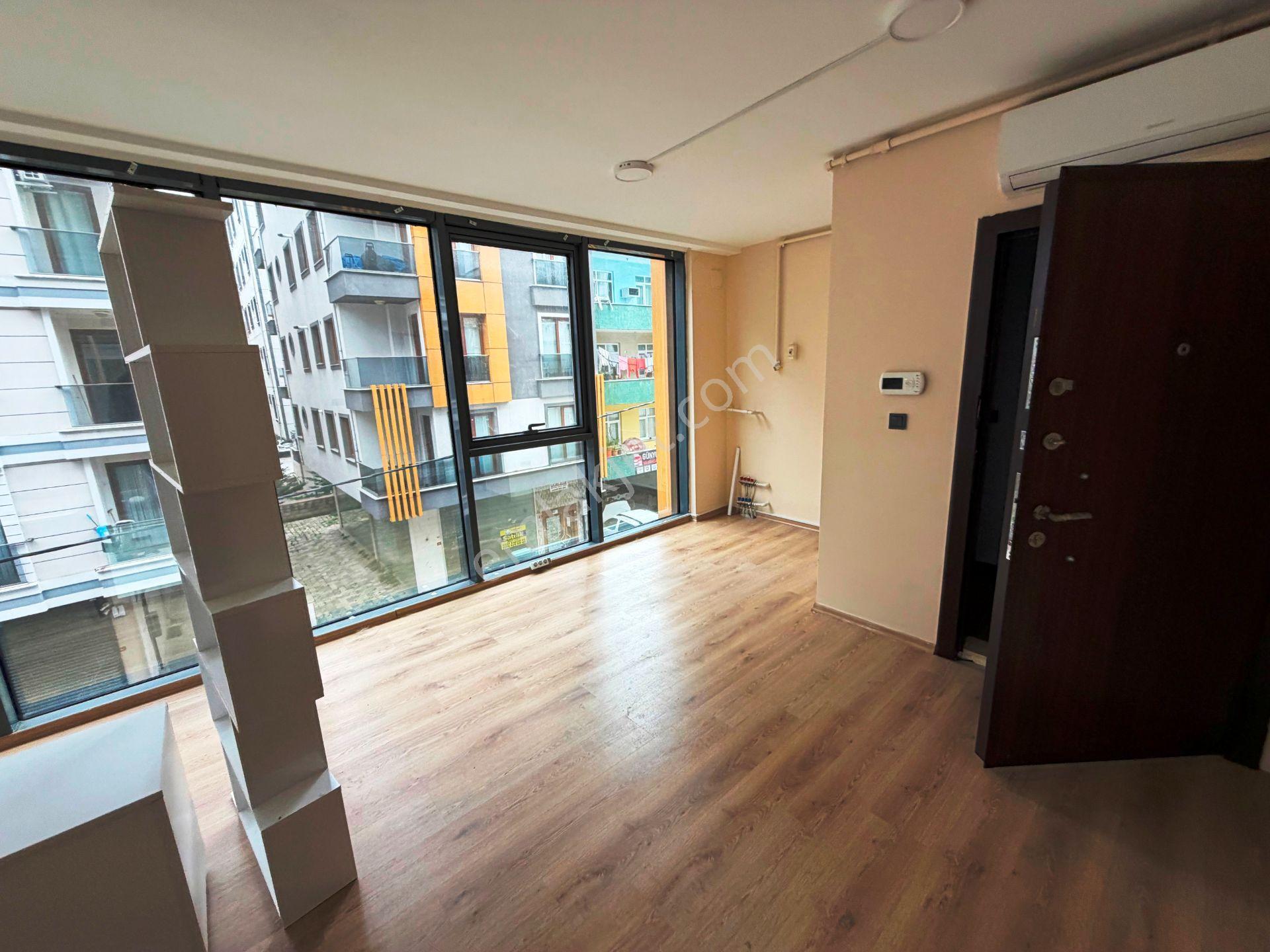 Sancaktepe Panasonic Yanında Otoparklı 2.kat Kiralık Plaza Katı - Görsel 10