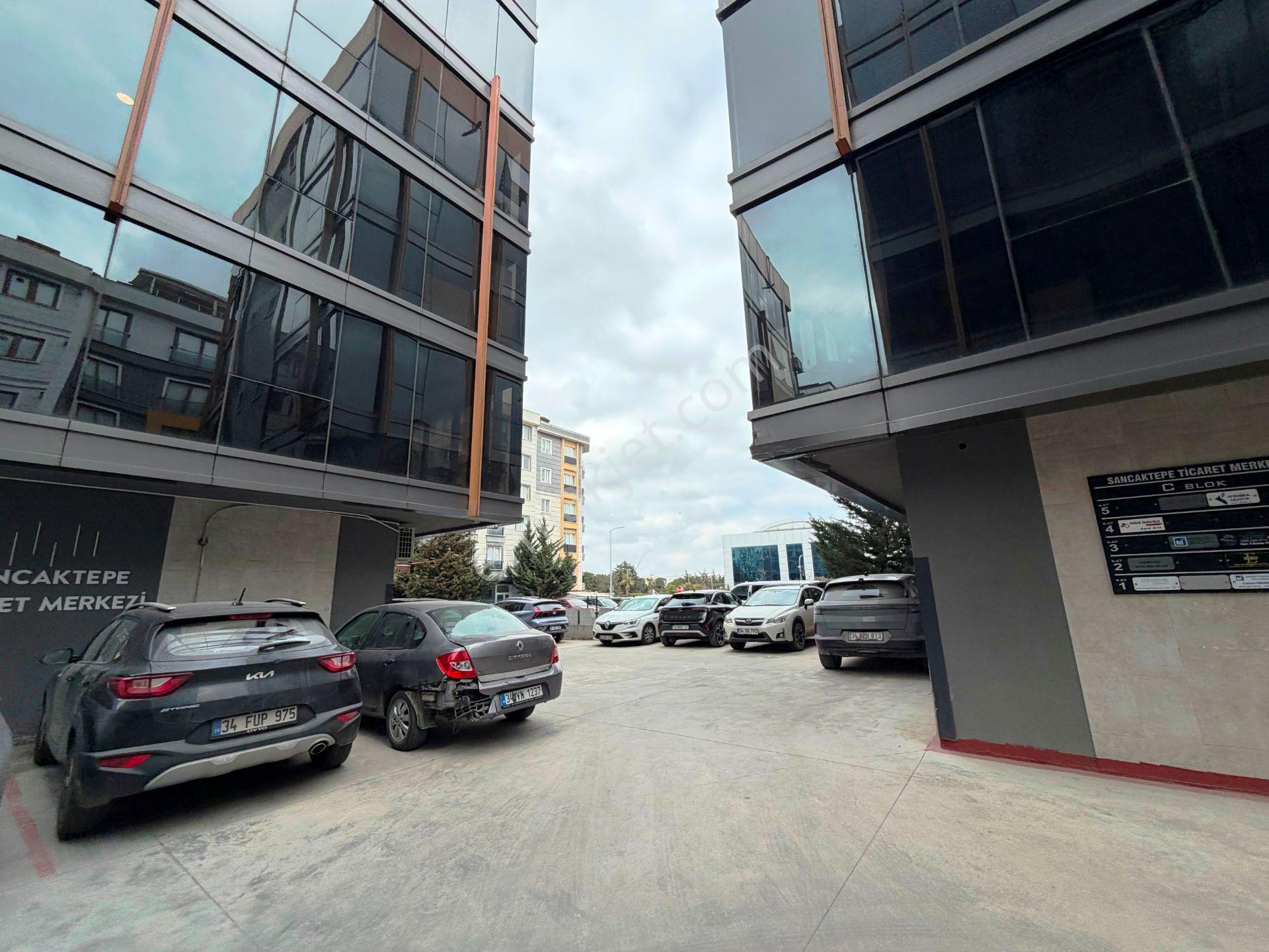 Sancaktepe Panasonic Yanında Otoparklı 2.kat Kiralık Plaza Katı - Görsel 24