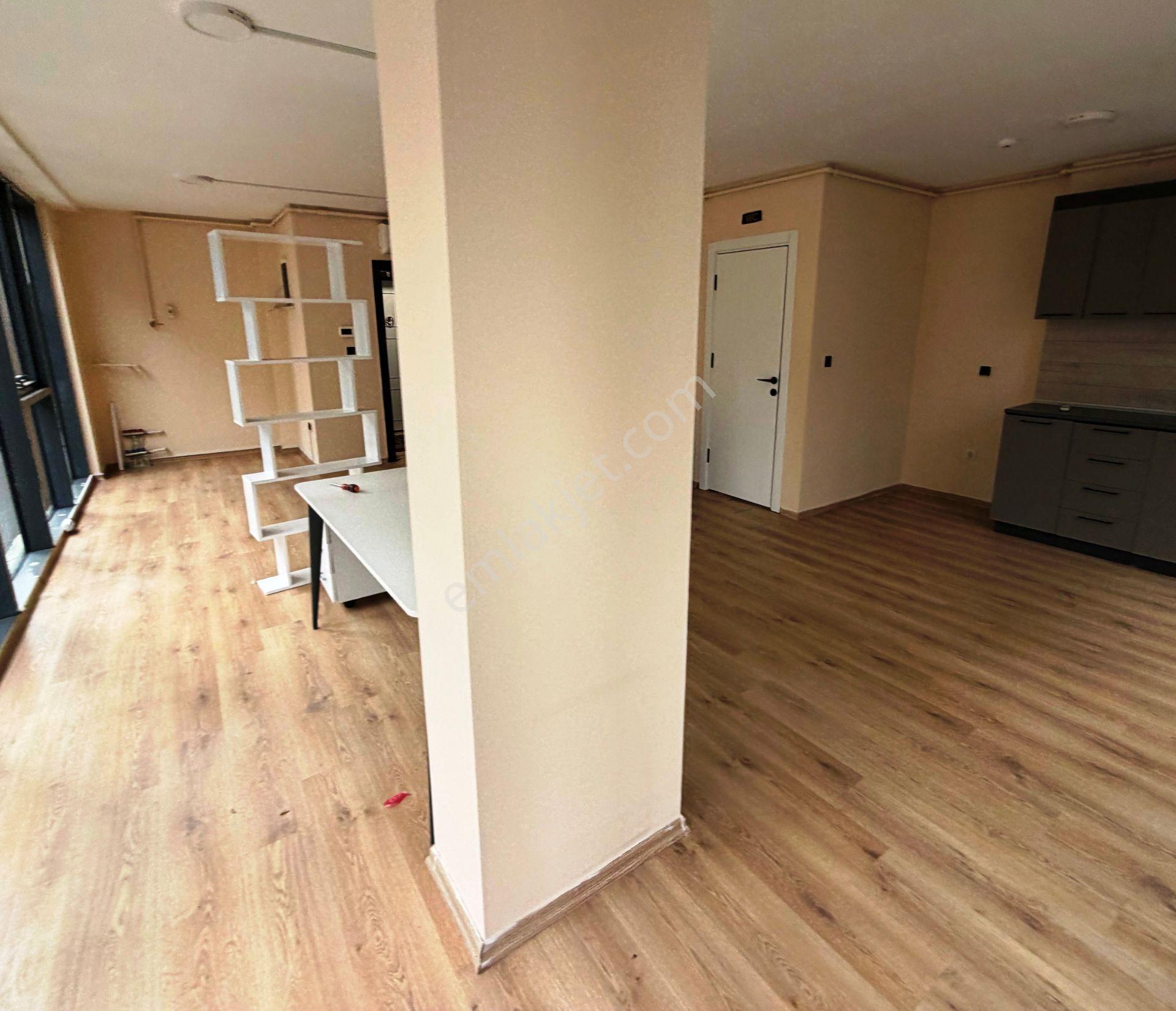 Sancaktepe Panasonic Yanında Otoparklı 2.kat Kiralık Plaza Katı - Görsel 5
