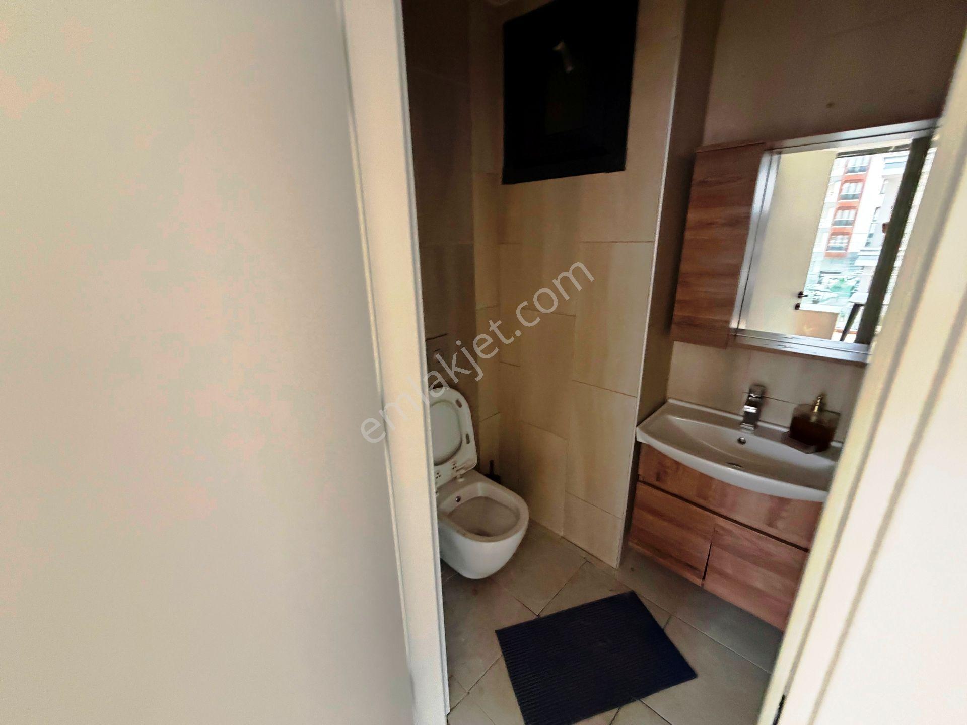 Sancaktepe Panasonic Yanında Otoparklı 2.kat Kiralık Plaza Katı - Görsel 13