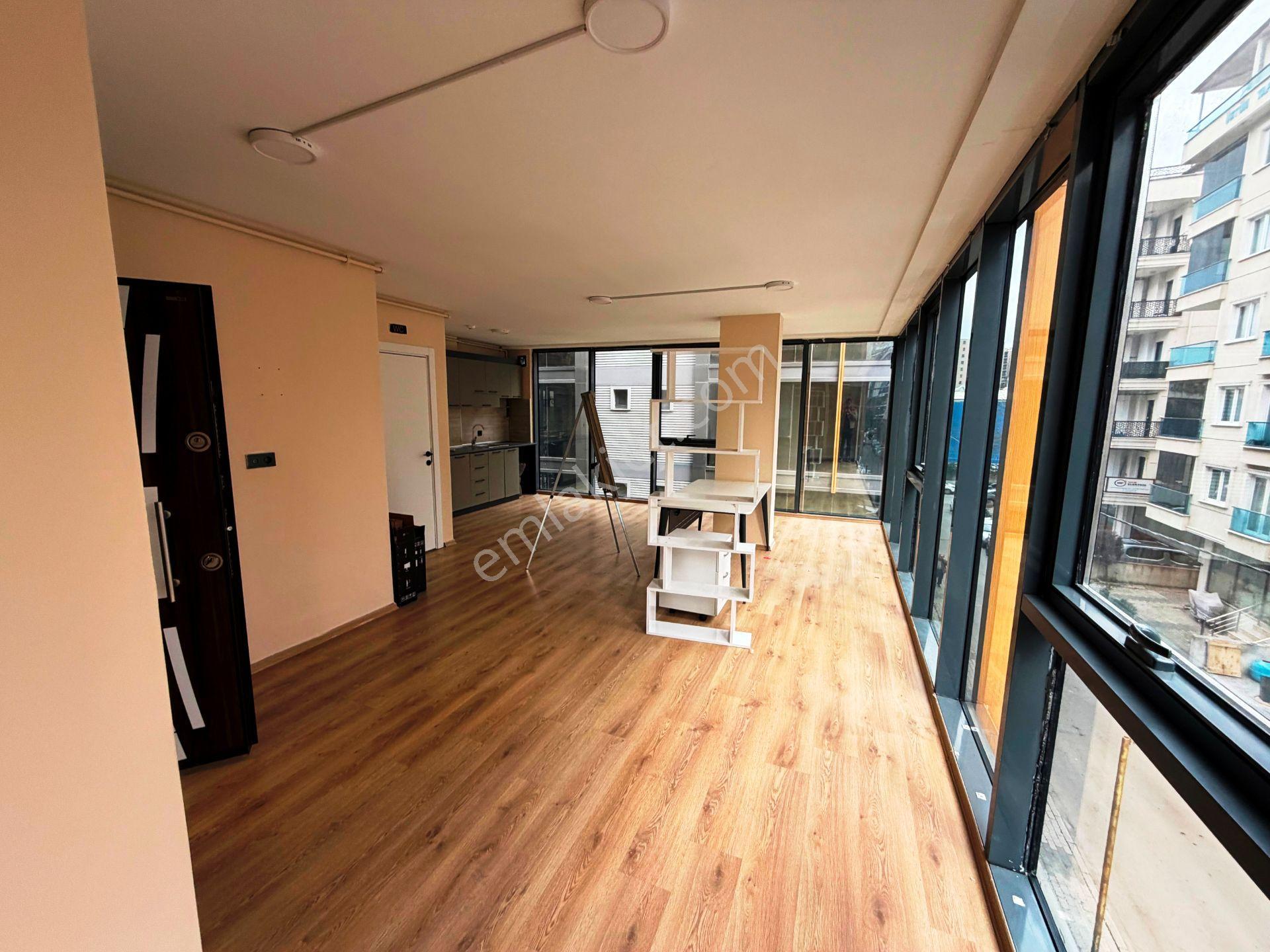 Sancaktepe Panasonic Yanında Otoparklı 2.kat Kiralık Plaza Katı - Görsel 2