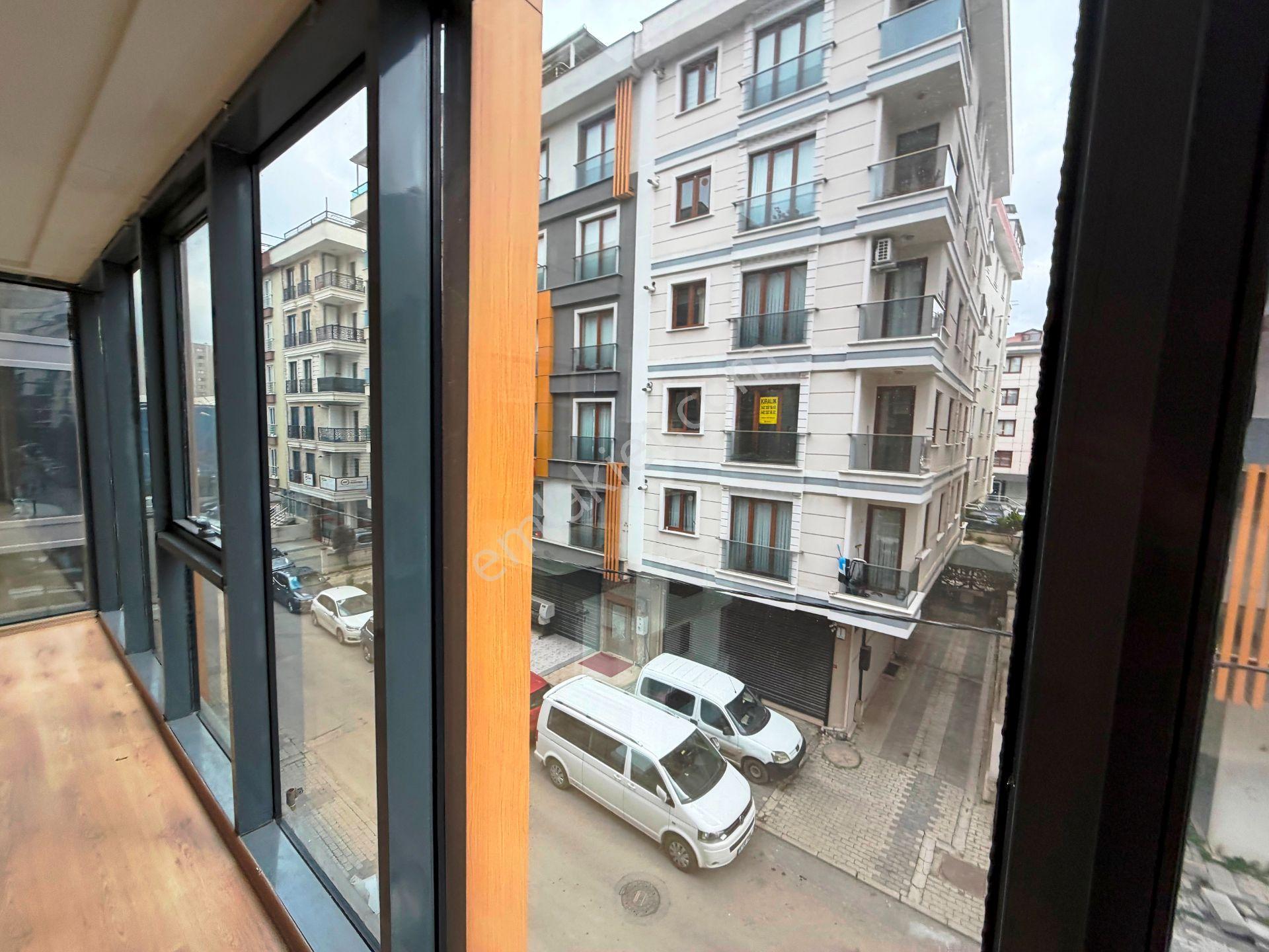 Sancaktepe Ebubekir Cd.8 Yıllık 50m2 Mutfaklı Wc'li Kiralık Ofis - Görsel 16