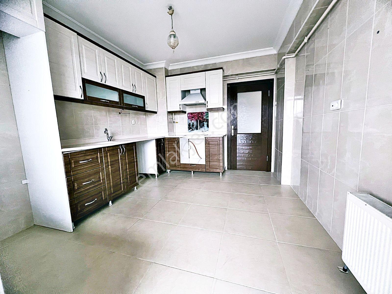 Veranka'dan Burç Mah. Seval Cadde Yakını Ebeveyn Banyo 3+1 Daire - Görsel 3
