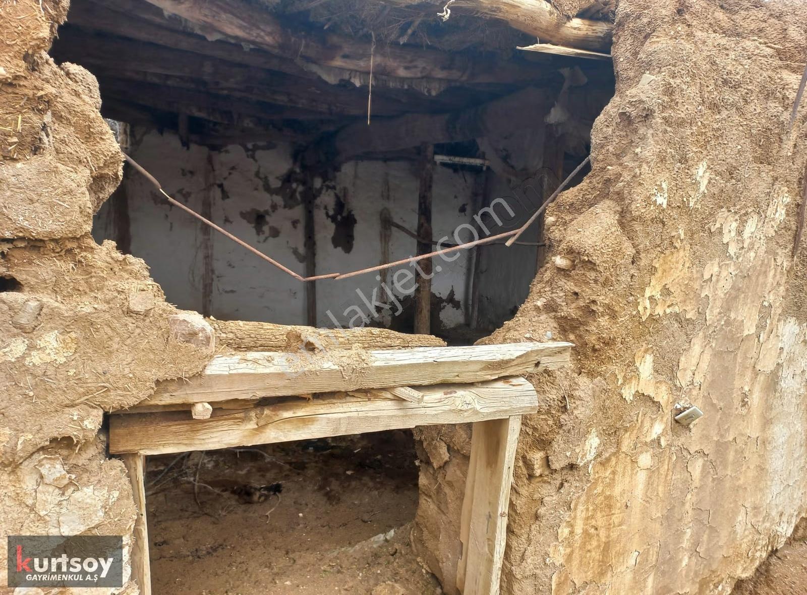 Uygun Fiyata, Başhoroz Köyünde Müstakil Ev, Arsa Ve Tarlalar - Görsel 22